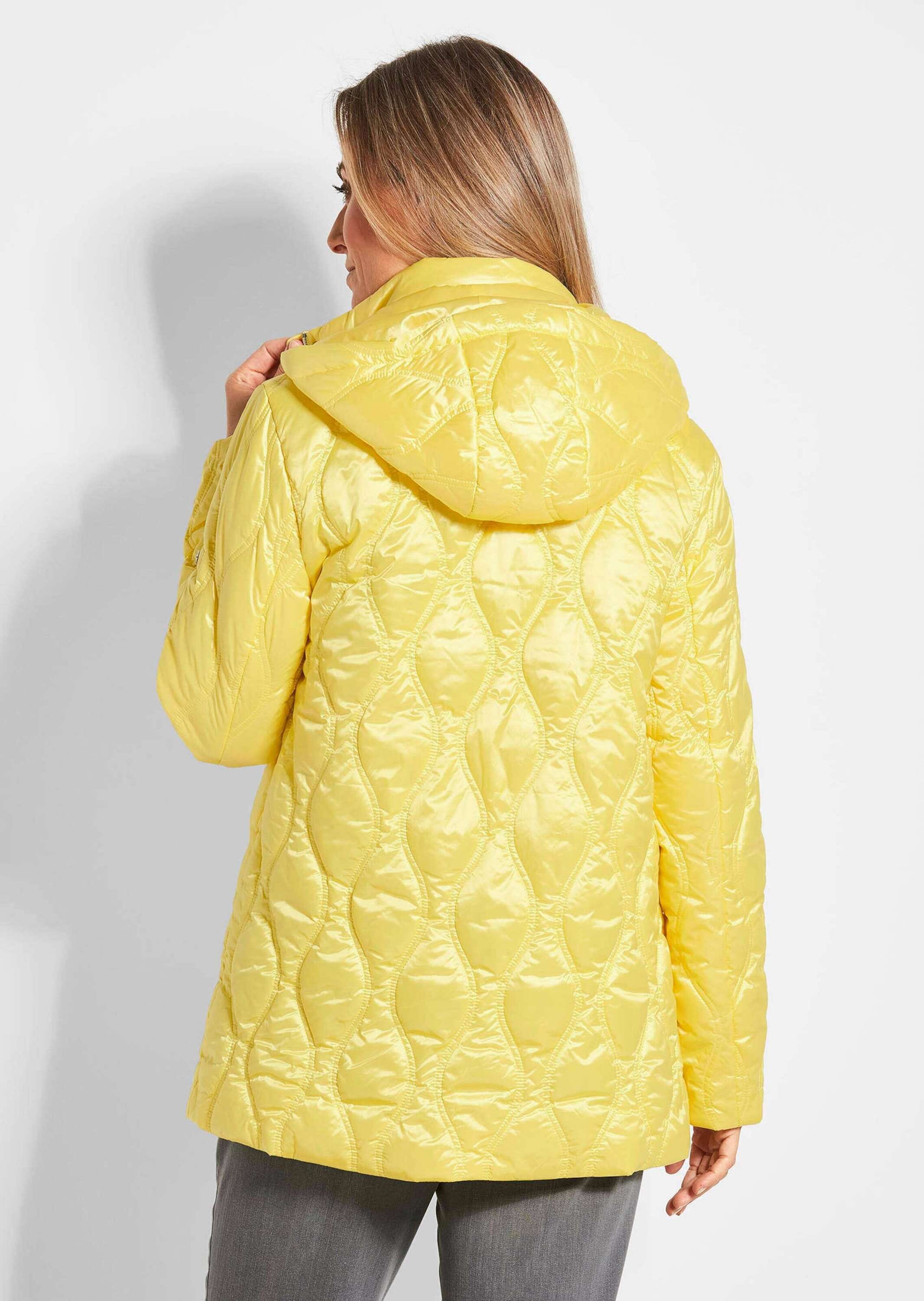 GOLDNER Kurzjacke »Kurzgröße Herbstjacke Damen mit welliger Steppung im sportlichen Look«