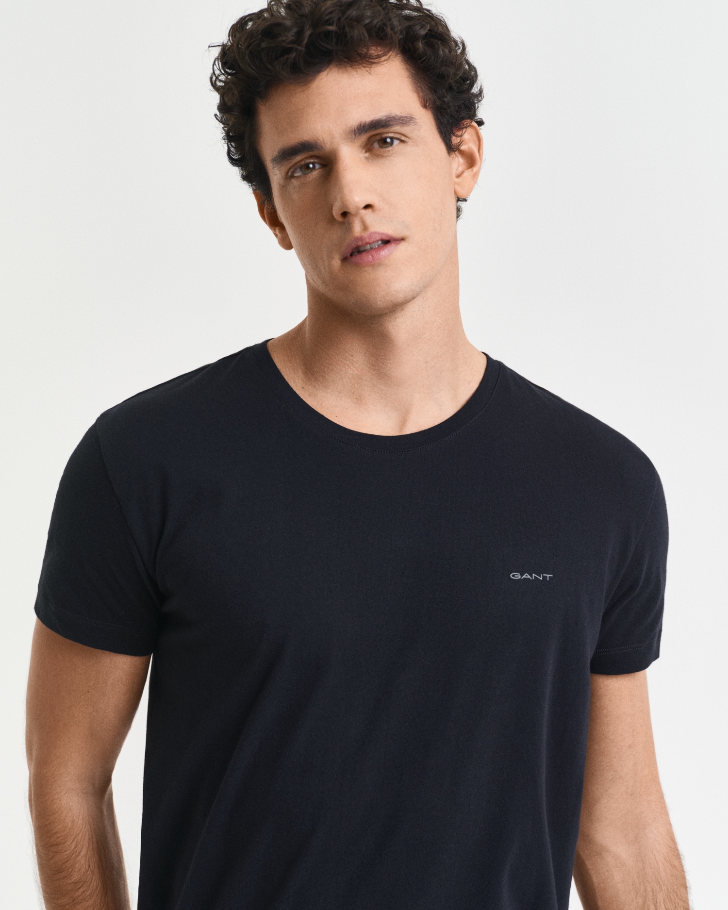 Gant Kurzarmshirt »C-NECK T-SHIRT 2-PACK«, Mit Rundhalsausschnitt