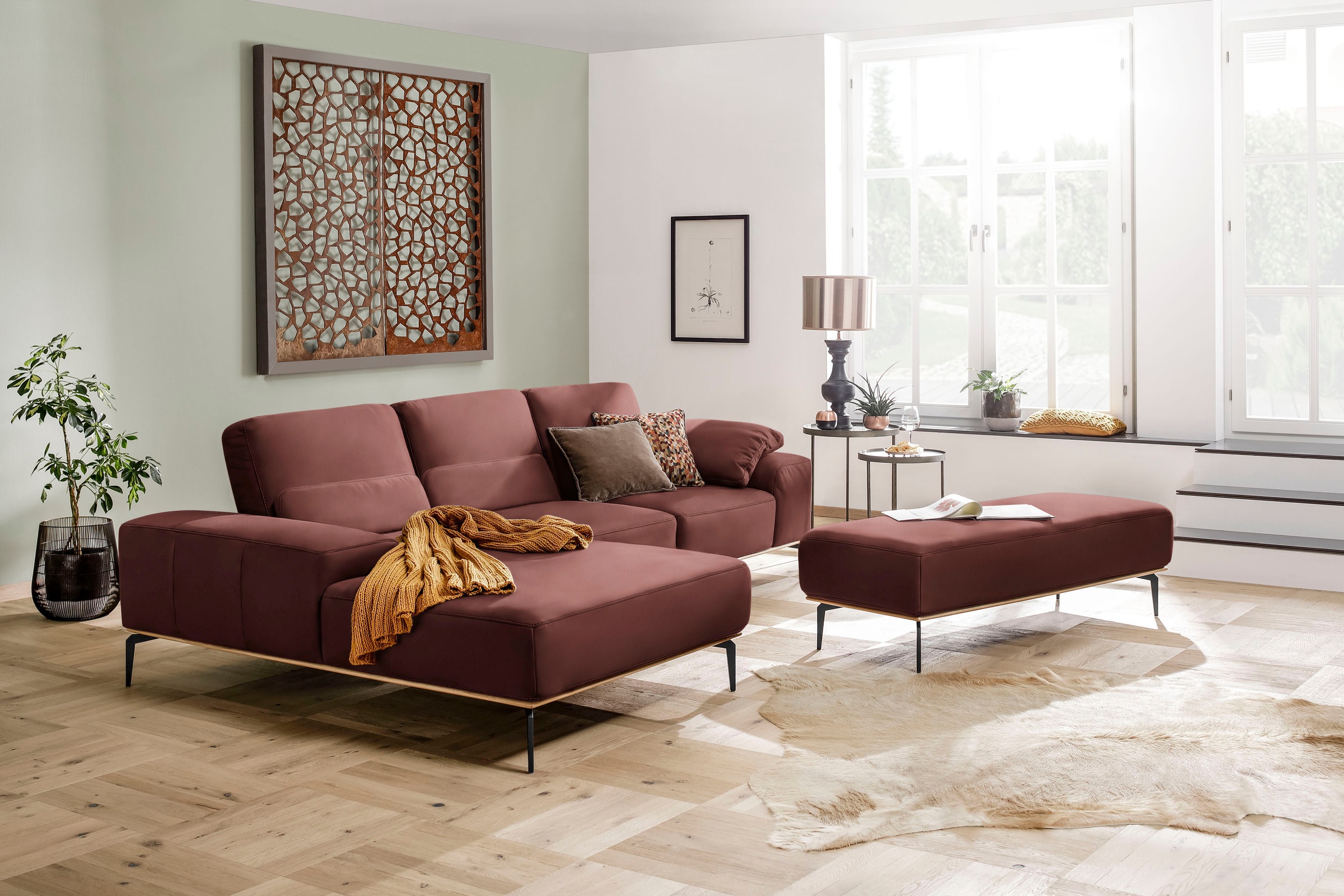 W.SCHILLIG Ecksofa »run, Designsofa mit tollem Sitzkomfort, bequem, L-Form«, mit Holzsockel, Füße in Schwarz pulverbeschichtet, Breite 299 cm