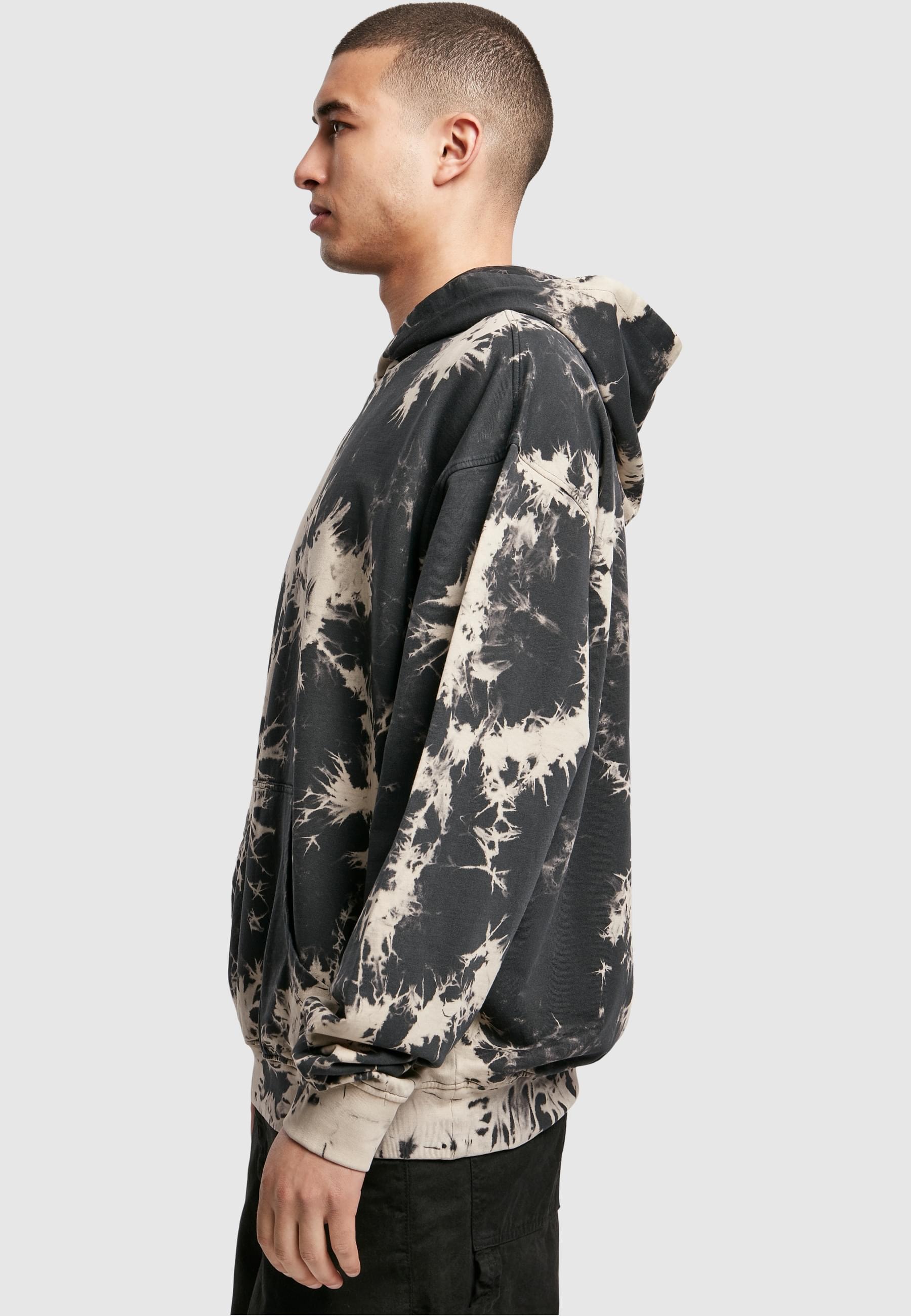 URBAN CLASSICS Sweatshirt »Urban Classics Herren Bleached Hoody«, (1 tlg.)