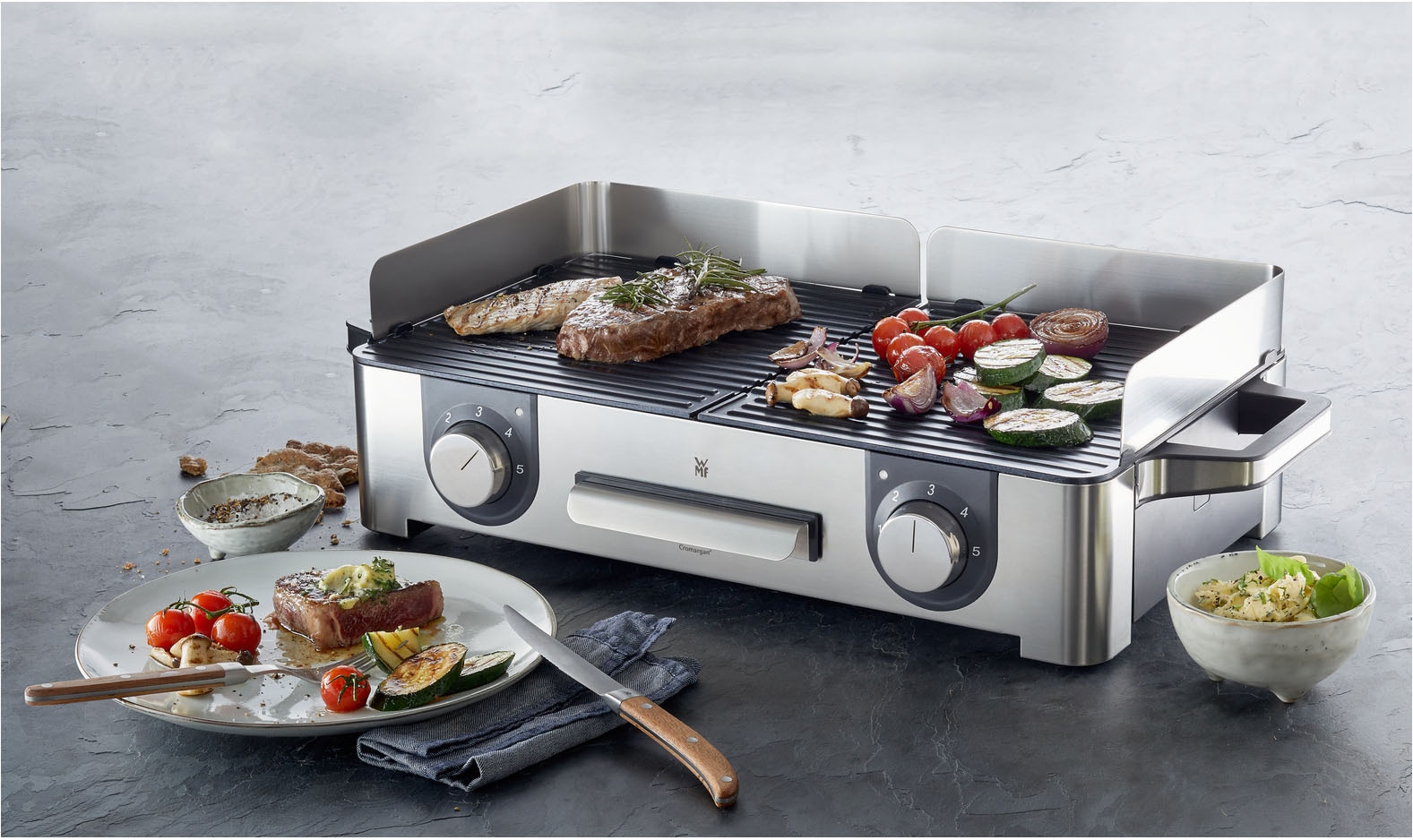 WMF Tischgrill »Lono Master Grill, getrennt regulierte Platten, variable Temperaturen«, 2400 W, outdoorgeeignet, Wind-/Spritzschutz, spülmaschinengeeignete Teile