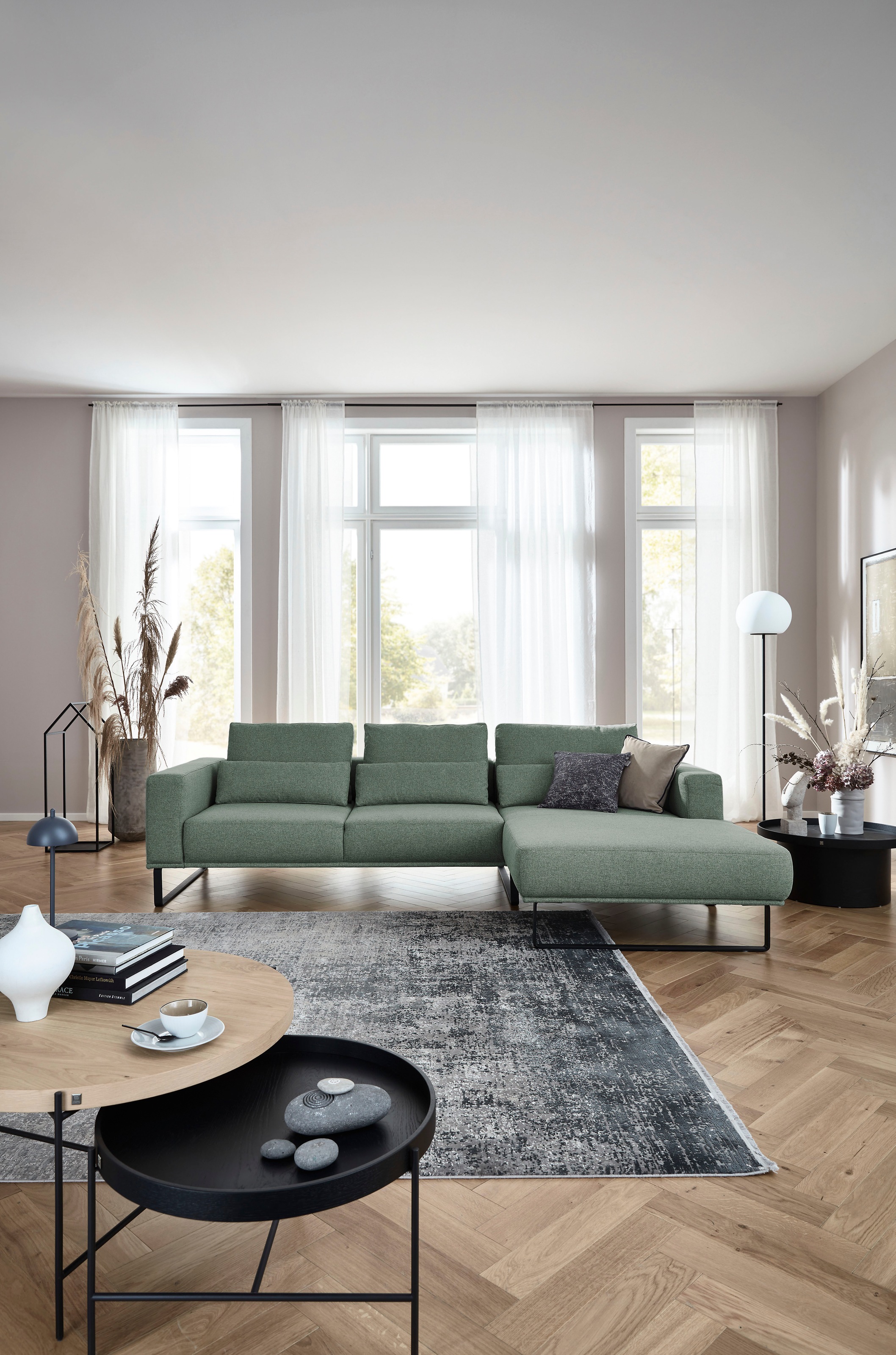 Musterring Ecksofa »JustB! PM100« Modernes Design mit schwarzen Metallkufen und 292 cm Breite - 6 Farben