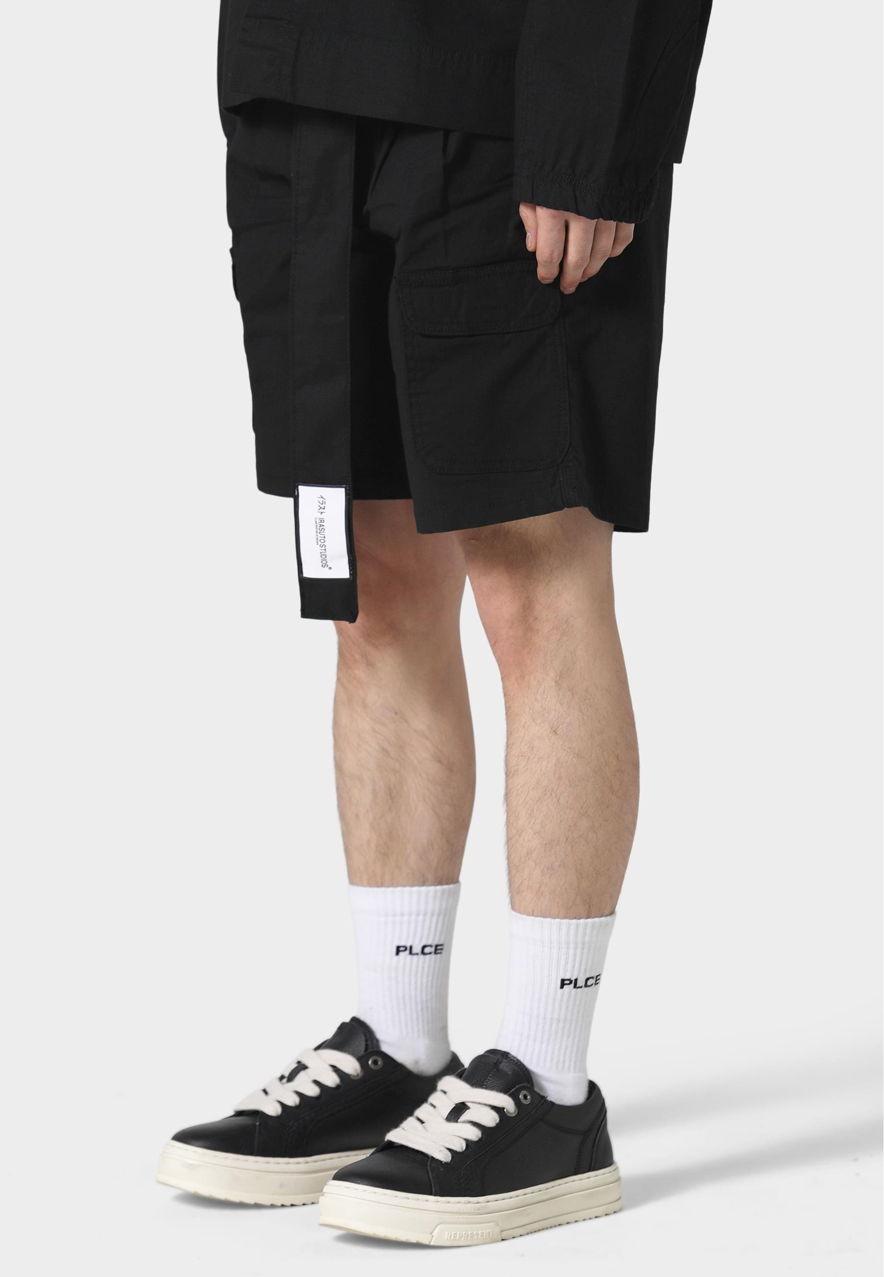 Irasuto Studios Cargoshorts »Irasuto Studios RIP STOP PLEATED SHORTS«, (1 tlg.)