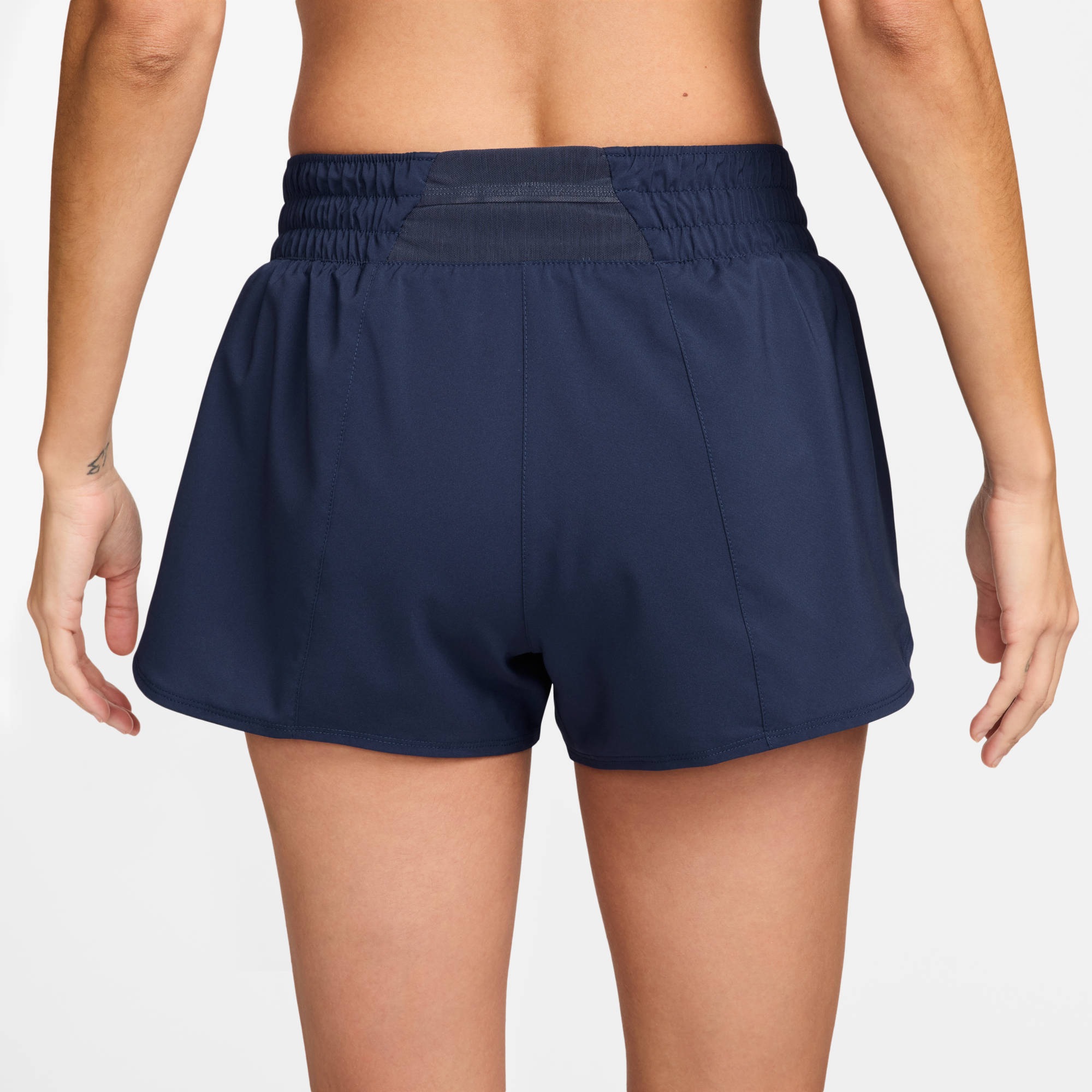 Thumbnail - Nike Trainingsshorts "DRI-FIT ONE WOMENS MID-RISE BRIEF-LINED SHORTS"