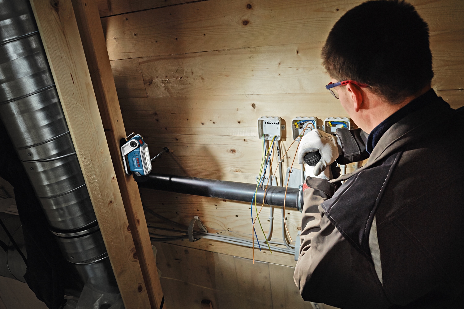 Bosch Professional LED Arbeitsleuchte »»GLI 12V-330««, ohne Akku, ohne Ladegerät
