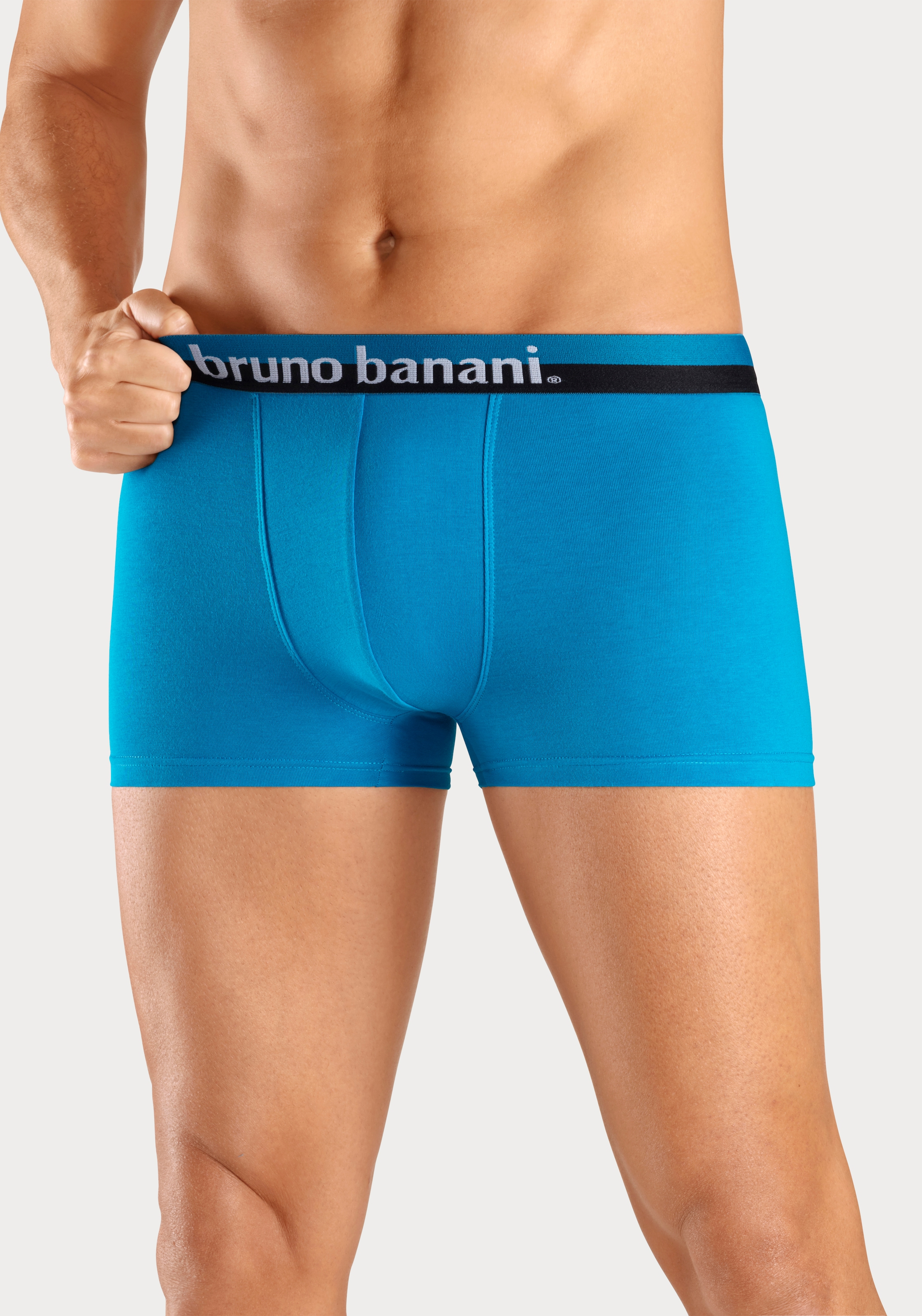 Bruno Banani Boxer, (Packung, 4 St.), mit erhabenem Logo-Druck auf dem Bund