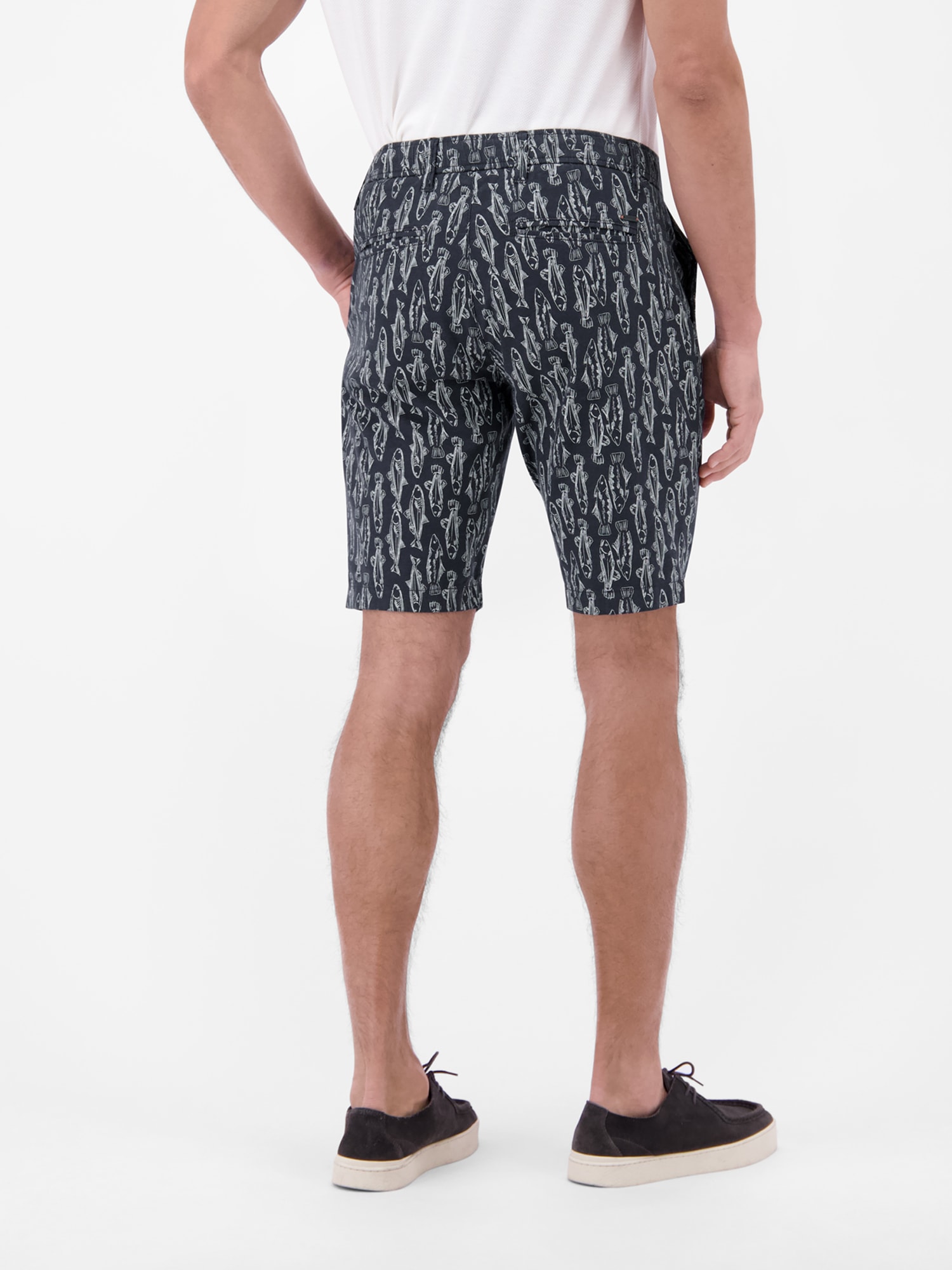 LERROS Chinoshorts »Leichte Chino-Bermuda mit marinem Print«