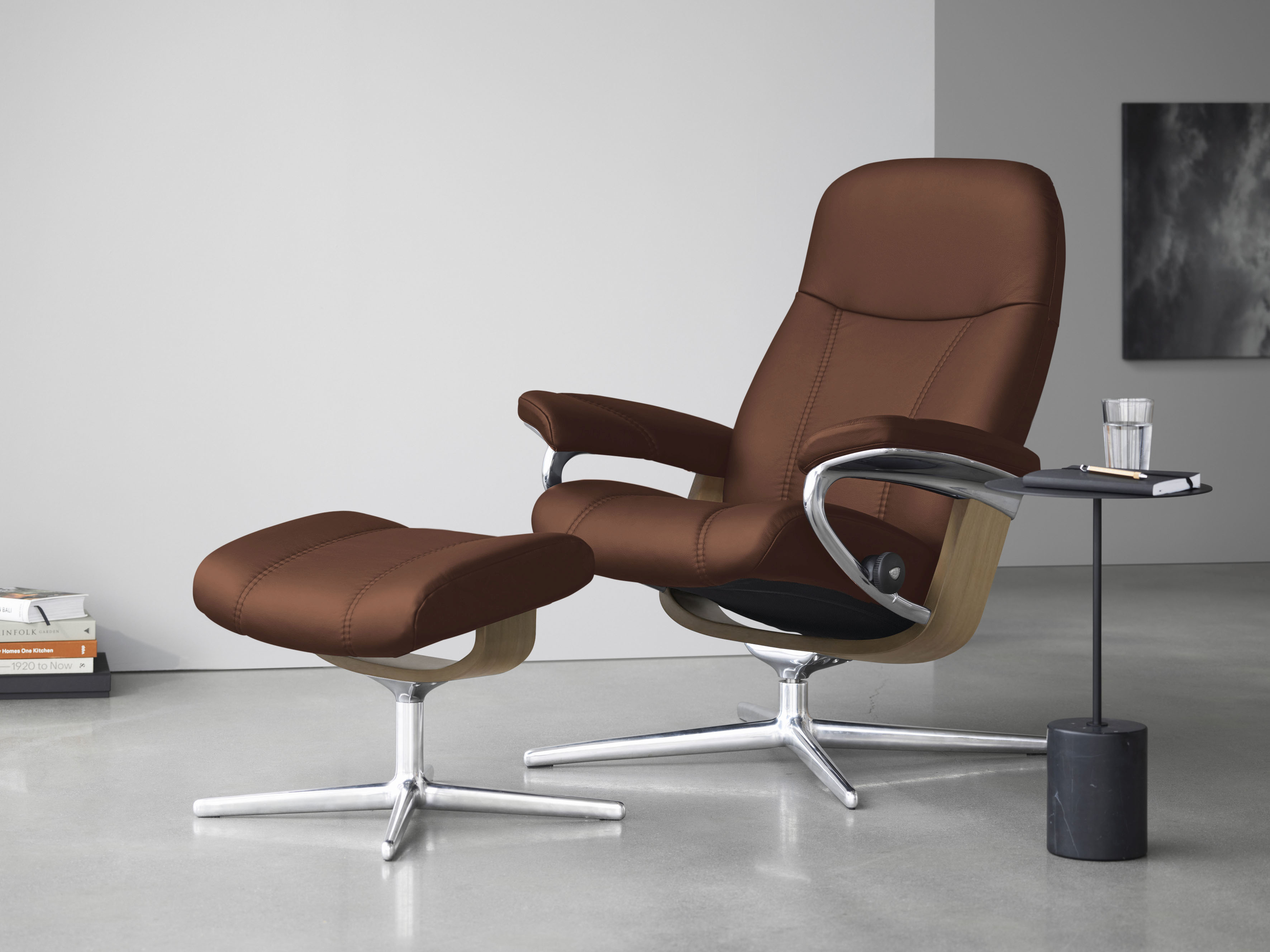 Stressless Relaxsessel "Consul" mit Cross Base, Größe S, M & L, Holzakzent Eiche, in 2 Bezugsqualitäten lieferbar