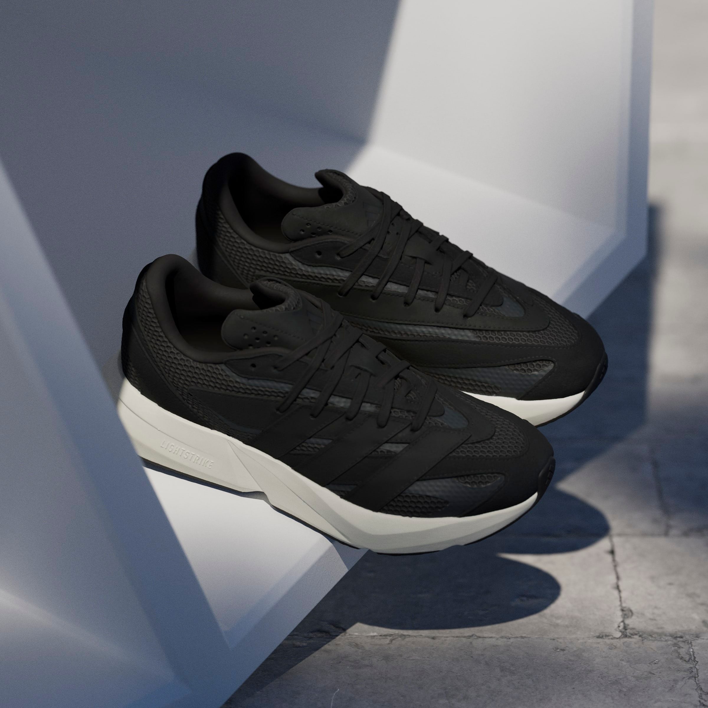 adidas Sportswear Sneaker »LIGHTBLAZE«