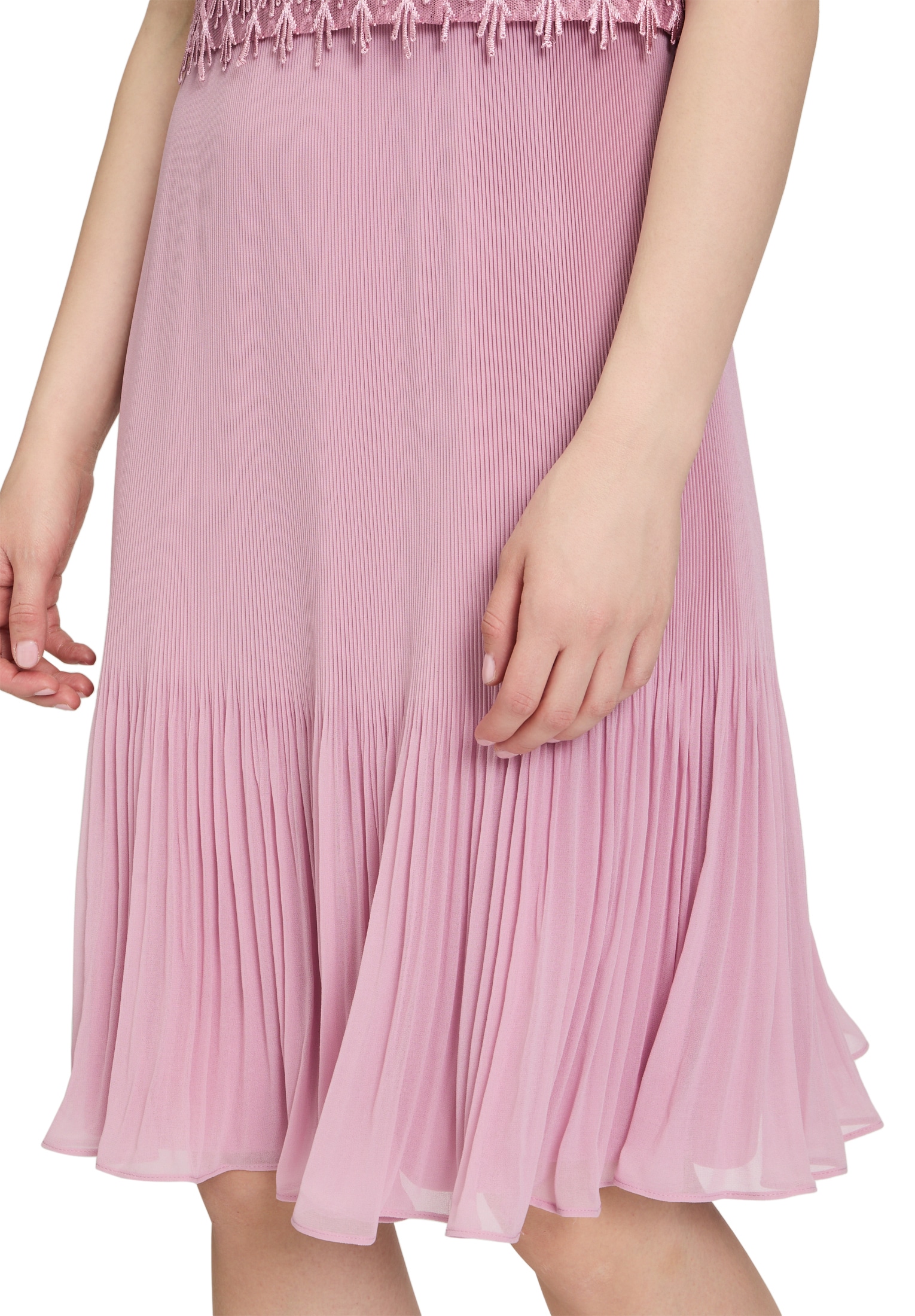 Vera Mont Cocktailkleid »Vera Mont Cocktailkleid mit Plissee«, Fransen