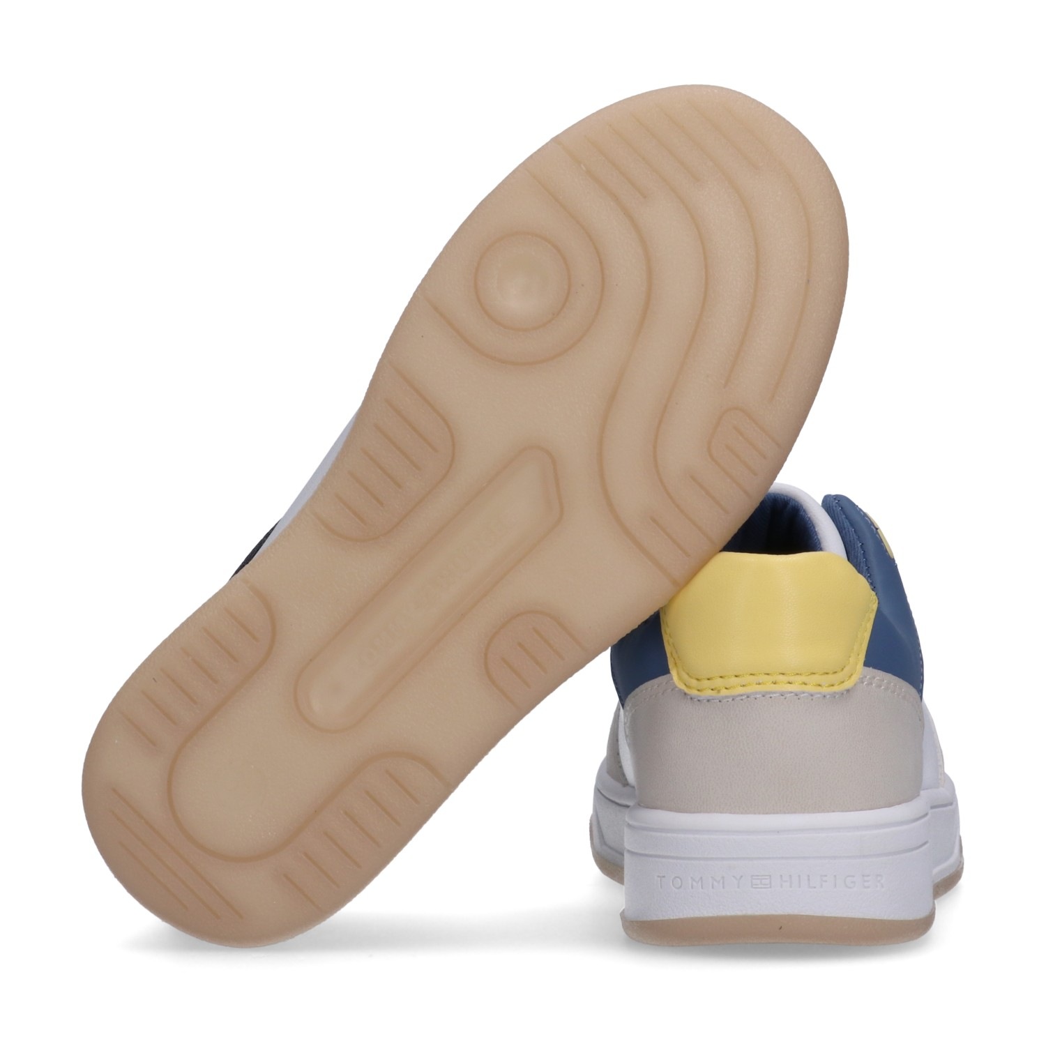 Tommy Hilfiger Sneaker Basket Sneaker, Halbschuh, Schnürschuh im Retro Look günstig online kaufen