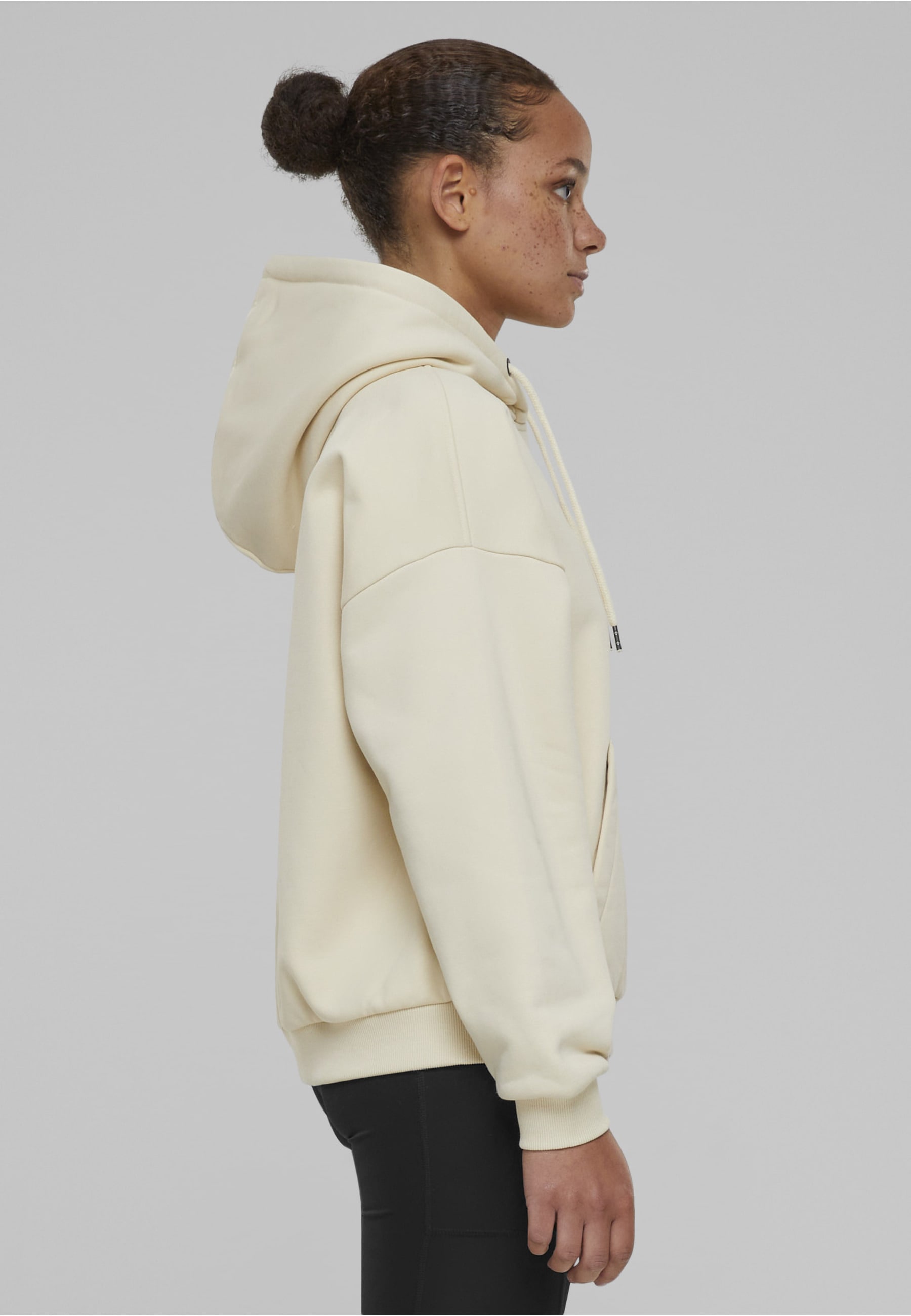 URBAN CLASSICS Kapuzenpullover »Urban Classics Damen Ladies Oversized Ultra Heavy Hoody« 1