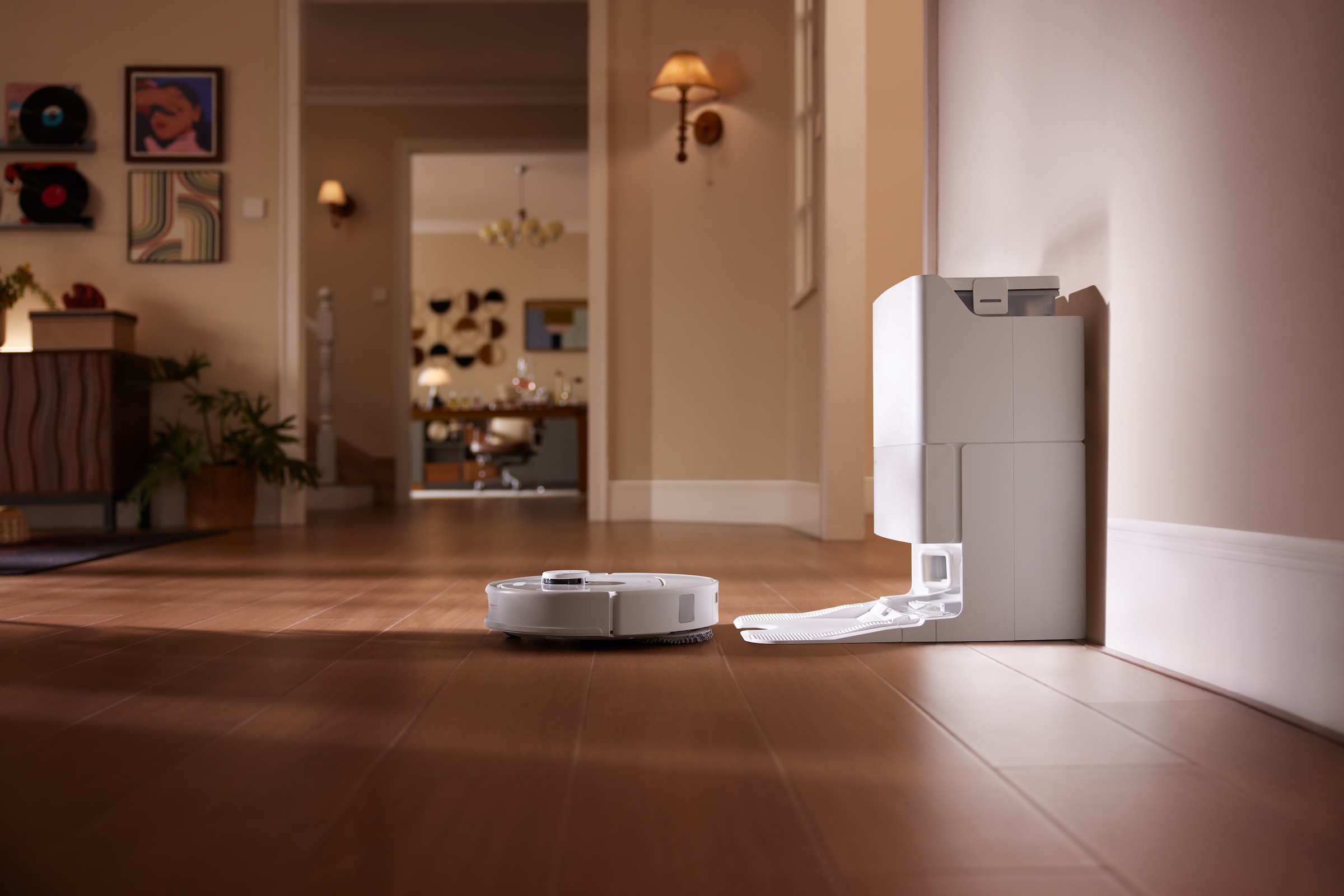 Roborock Saugroboter »Roborock QR 598 mit Wischfunktion  E11-Filter im Roboter« Moppreinigung mit 0,95 Rate, Trocknung mit kühler Luft