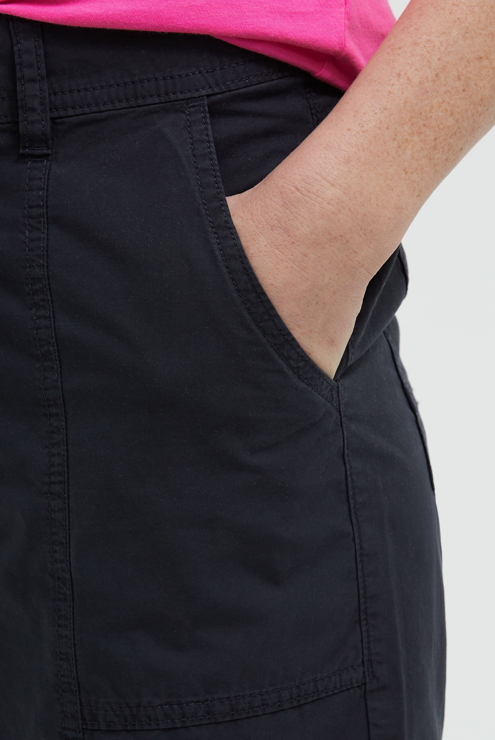 SOCCX Shorts  mit Turn-Up-Saum