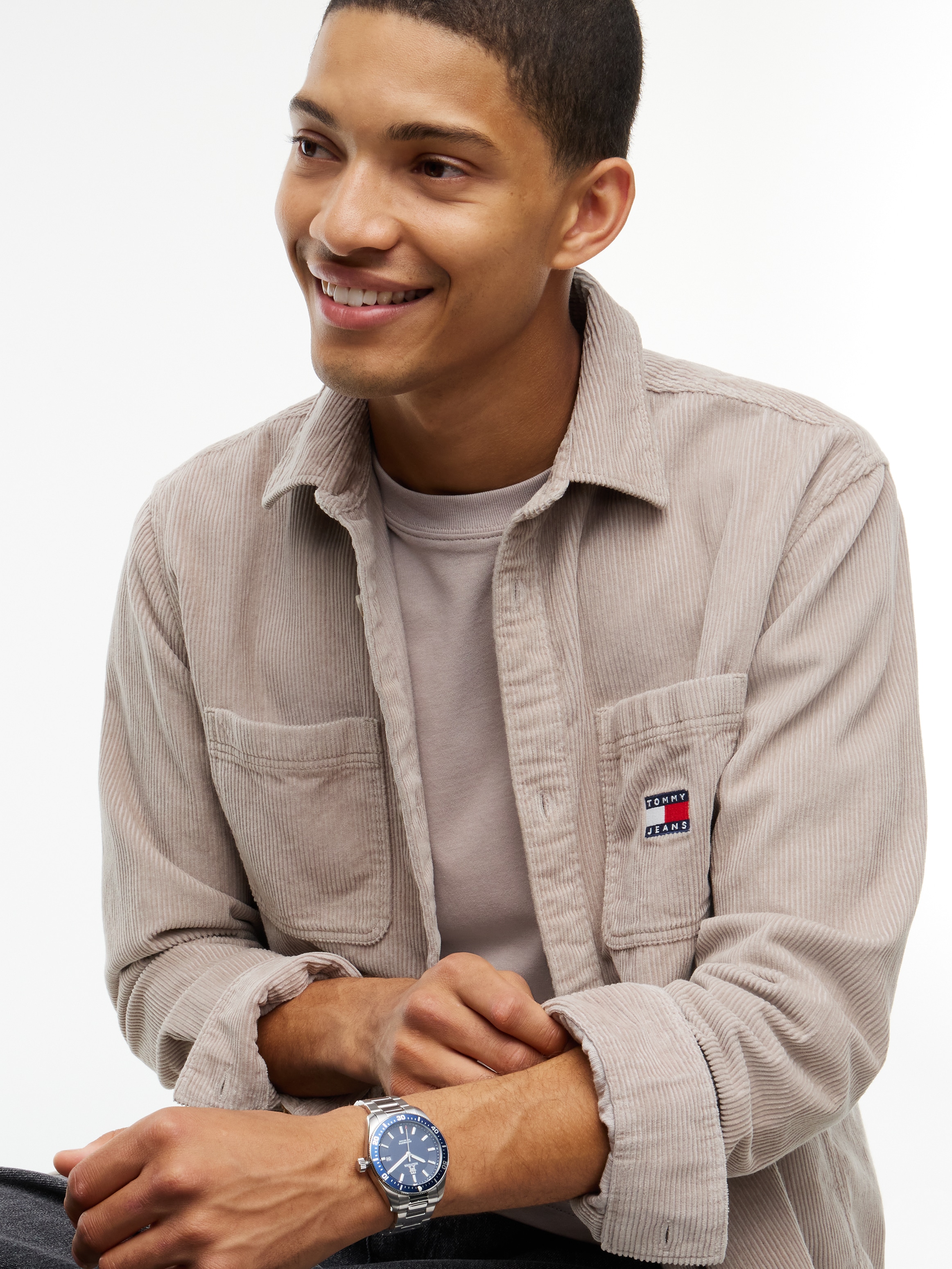 Tommy Jeans Langarmhemd »RELAXED CORDUROY SHIRT« Relaxed fit mit Brusttaschen