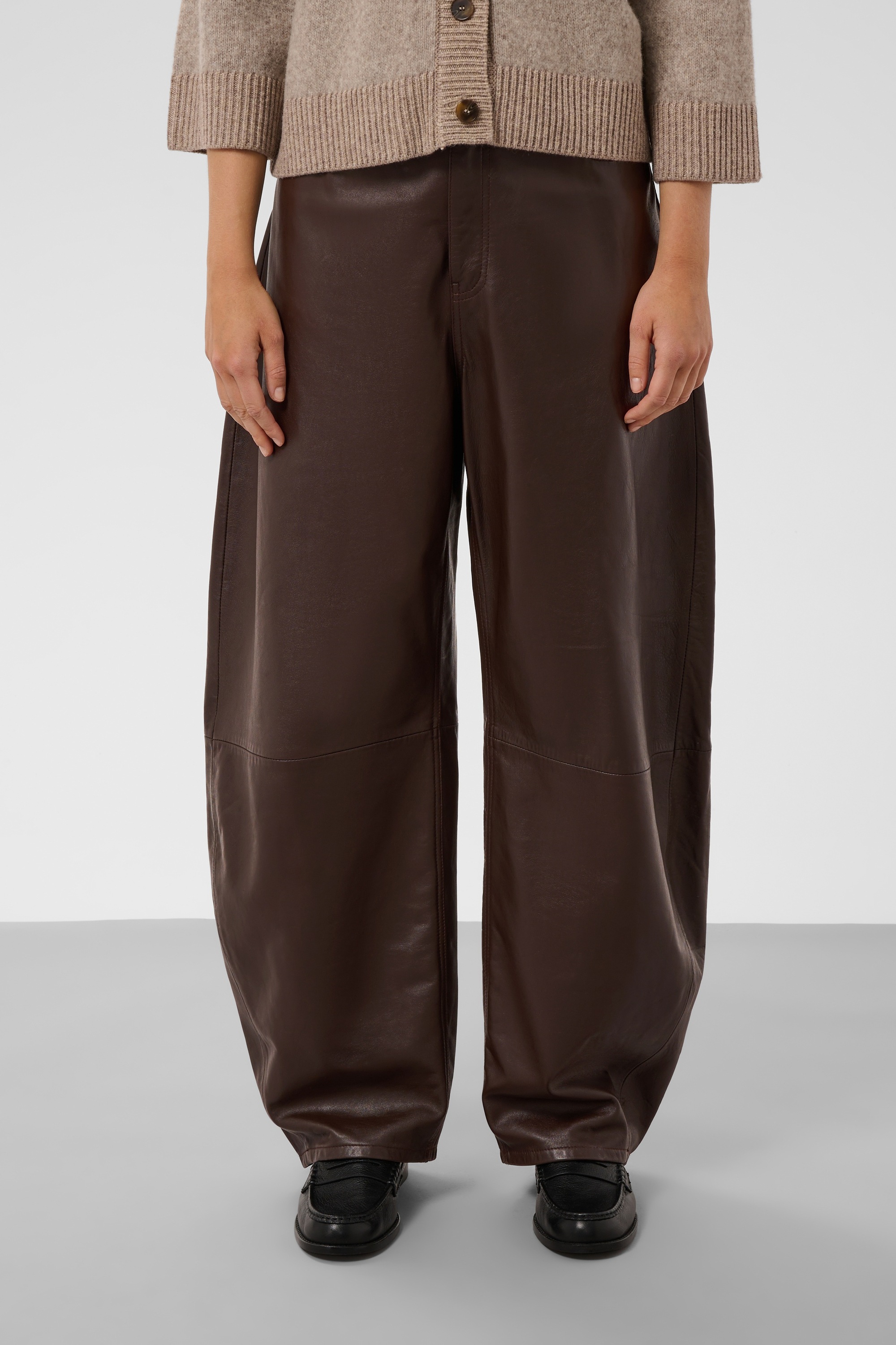 SOAKED IN LUXURY Lederhose »Damen Lederhose SLKaiko«