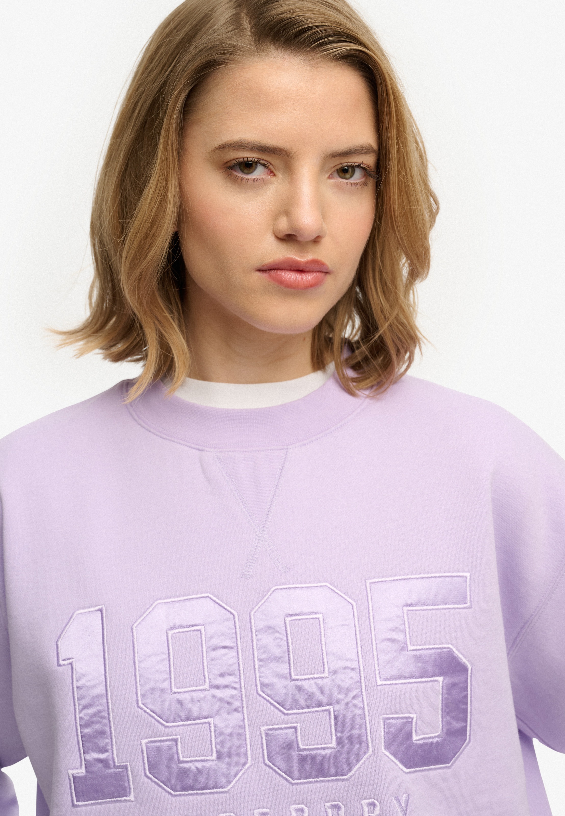 Superdry Sweat-shirt Varsity Satin Applique Crew Parma Violet Purple S Femme 3