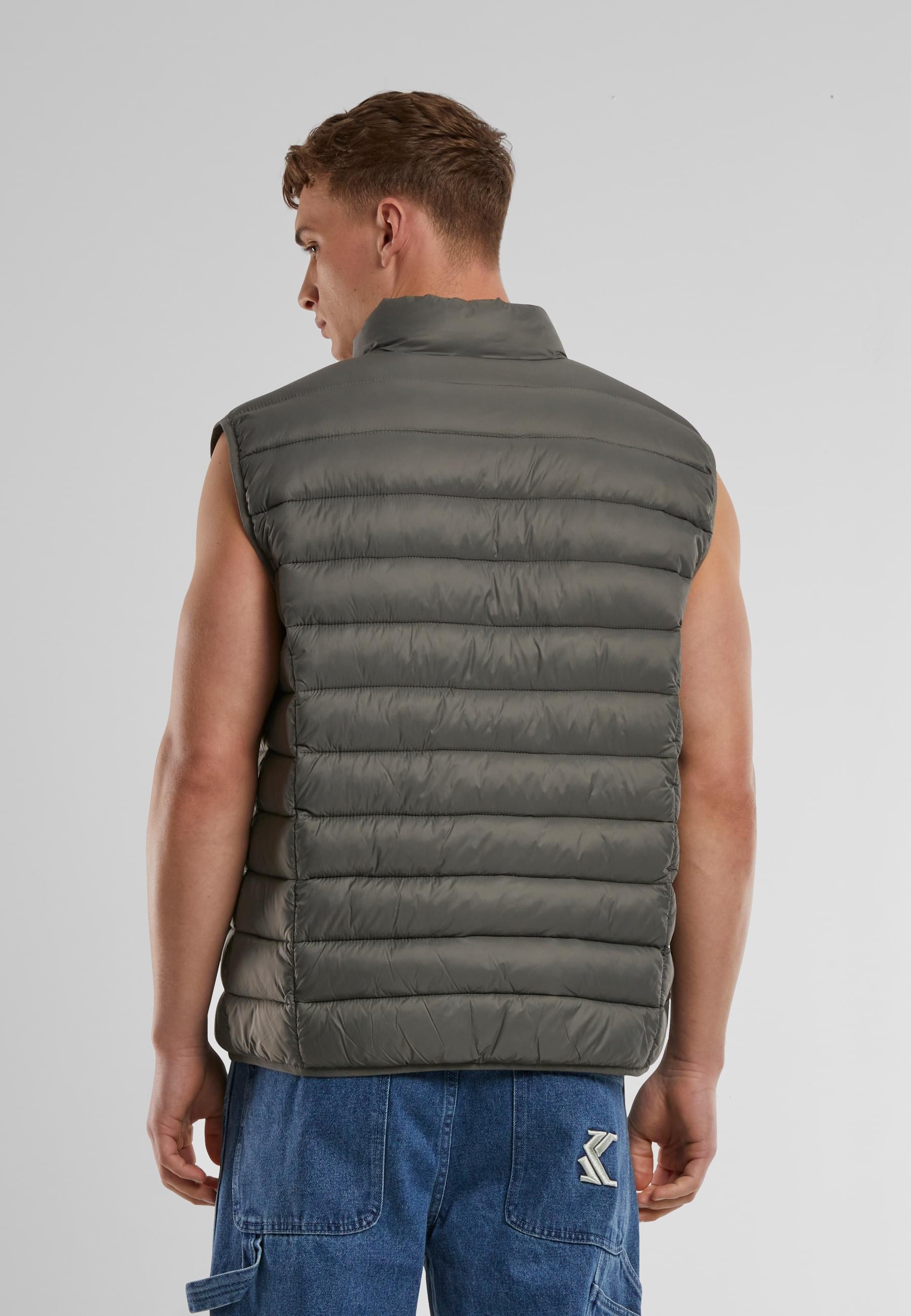 Karl Kani Steppweste »Karl Kani Karl Kani Sport Patch Light Puffer Vest«, (1 tlg.)
