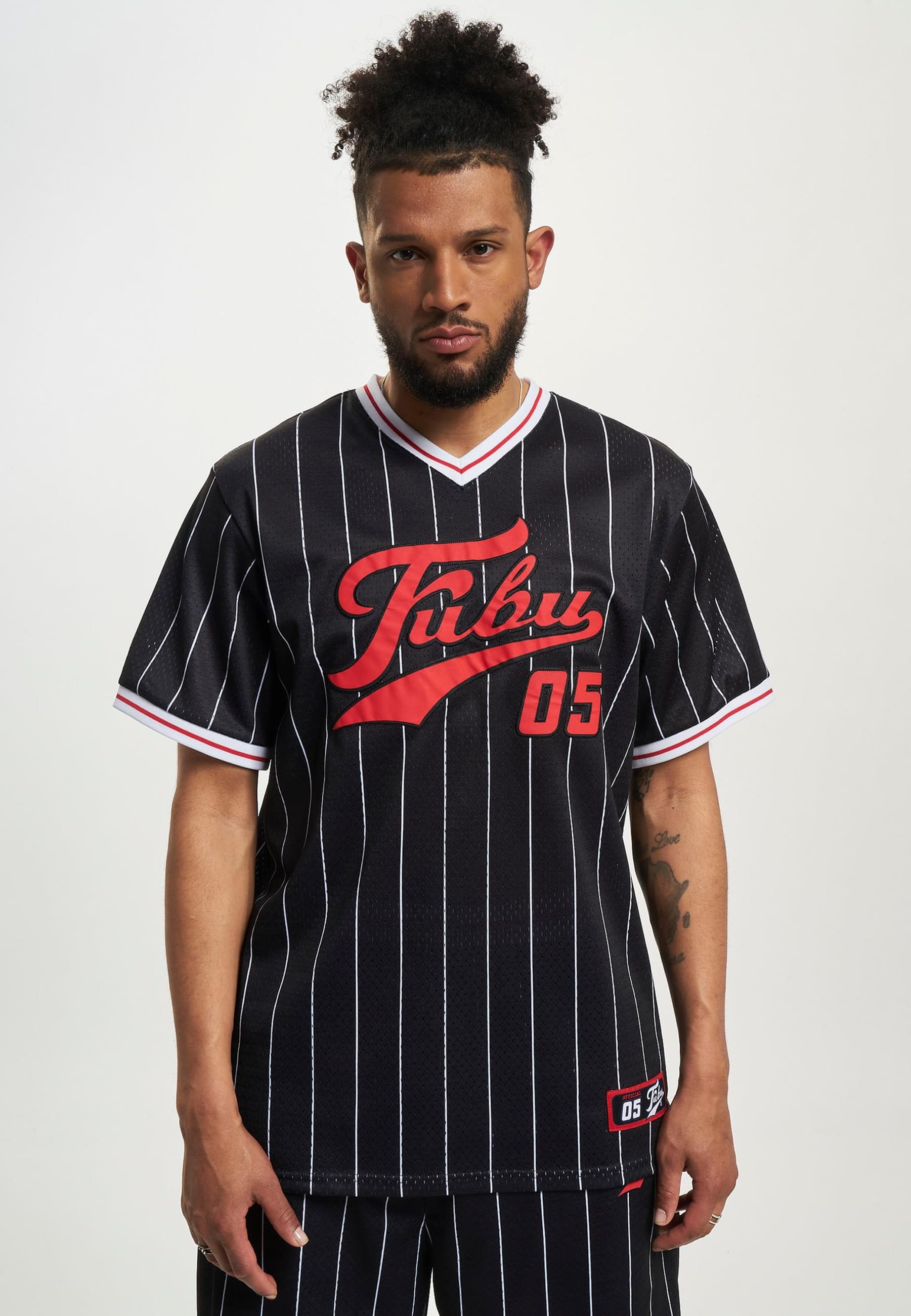 Fubu T-Shirt »Fubu Herren FM231-005-2 FUBU Varsity Pinstriped Mesh Tee« 1 Stk. tlg.