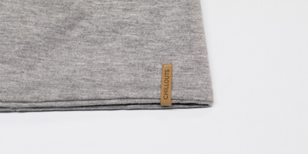 chillouts Beanie "Surrey Hat", (1 St.), mit dezentem Flag-Label, passt sich günstig online kaufen
