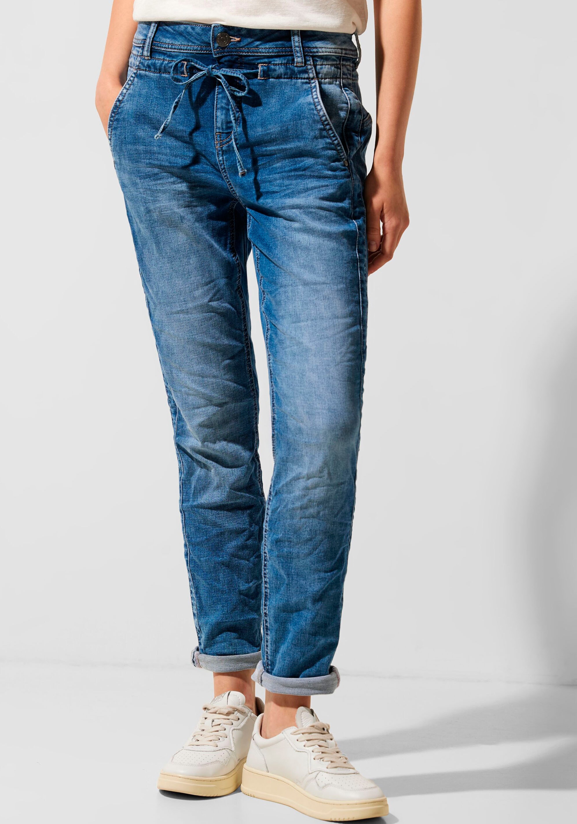 STREET ONE Slim-fit-Jeans, mit Logobadge BAUR bestellen | online