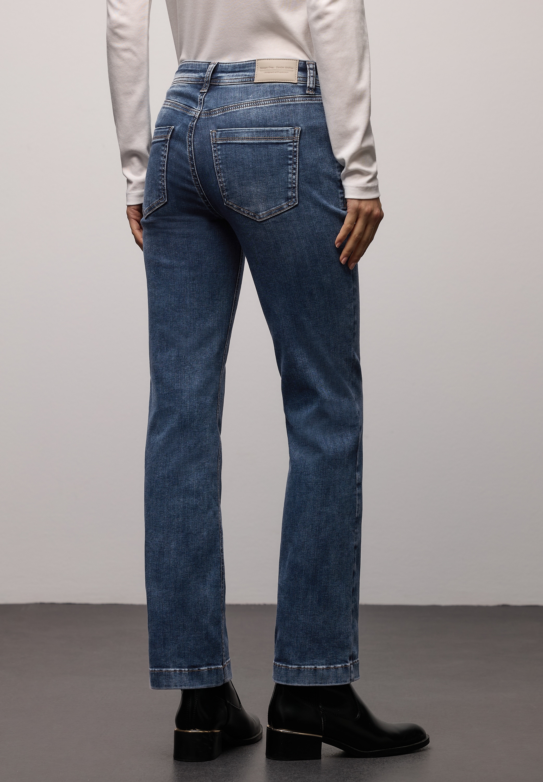STREET ONE Bootcut-Jeans