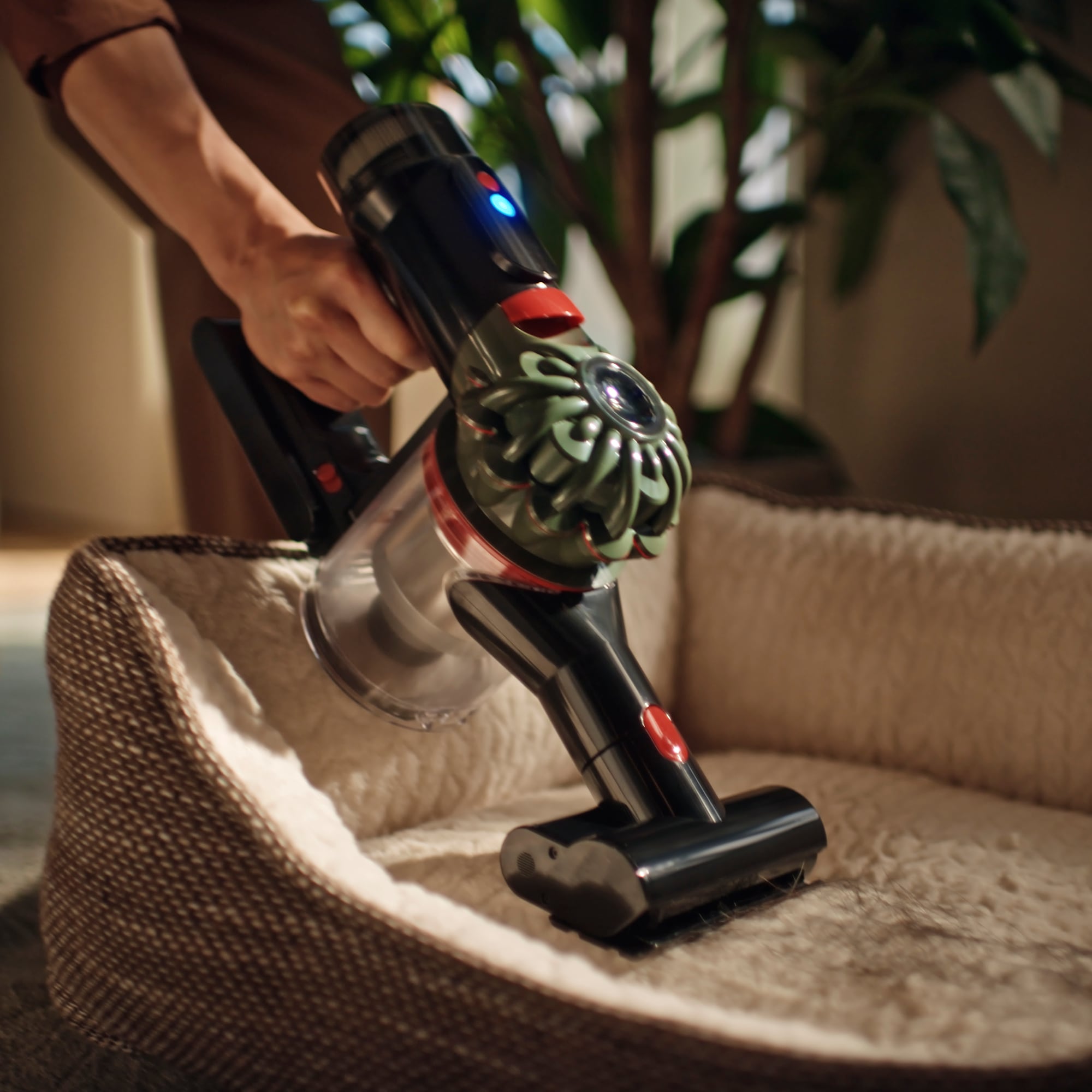 DYSON Akku-Hand-und Stielstaubsauger »V8 Cyclone«
