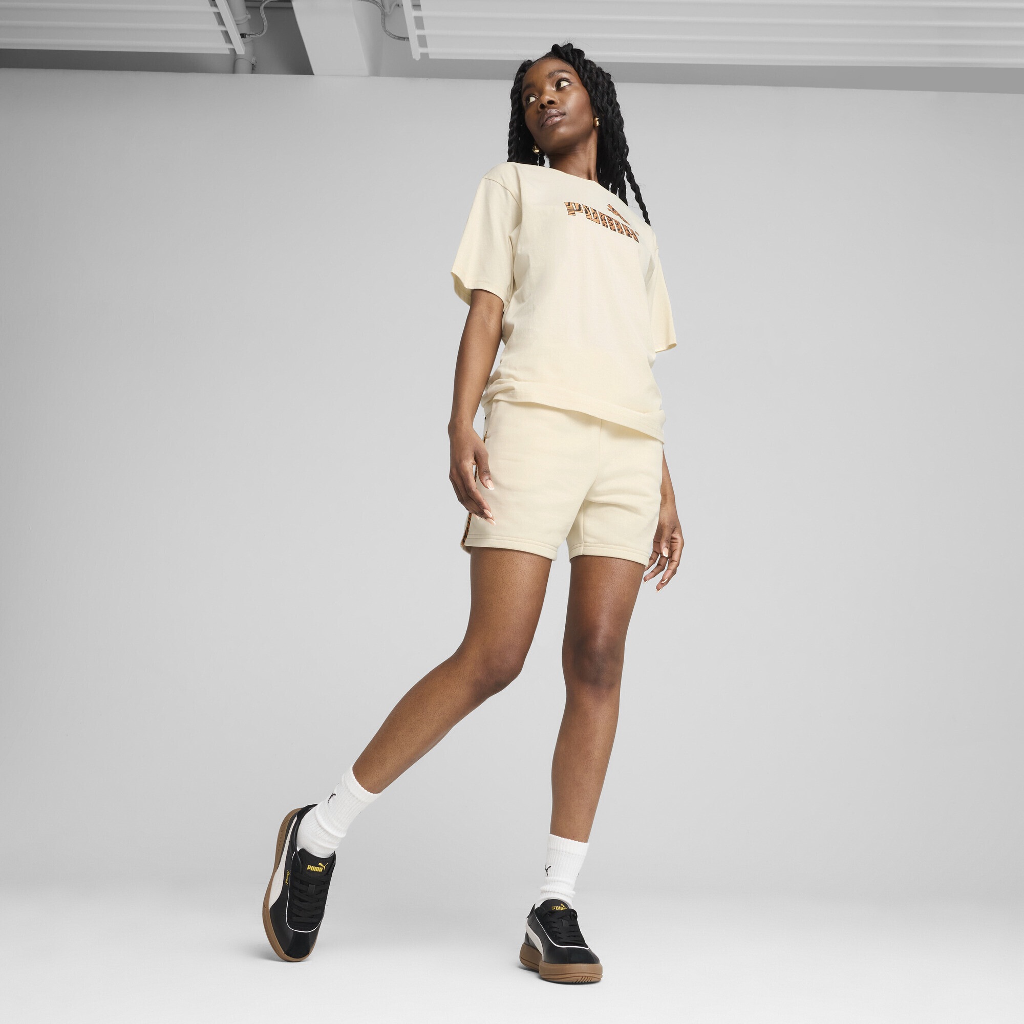 PUMA T-Shirt »Essentials Graphic Animal Relaxed T-Shirt Damen«