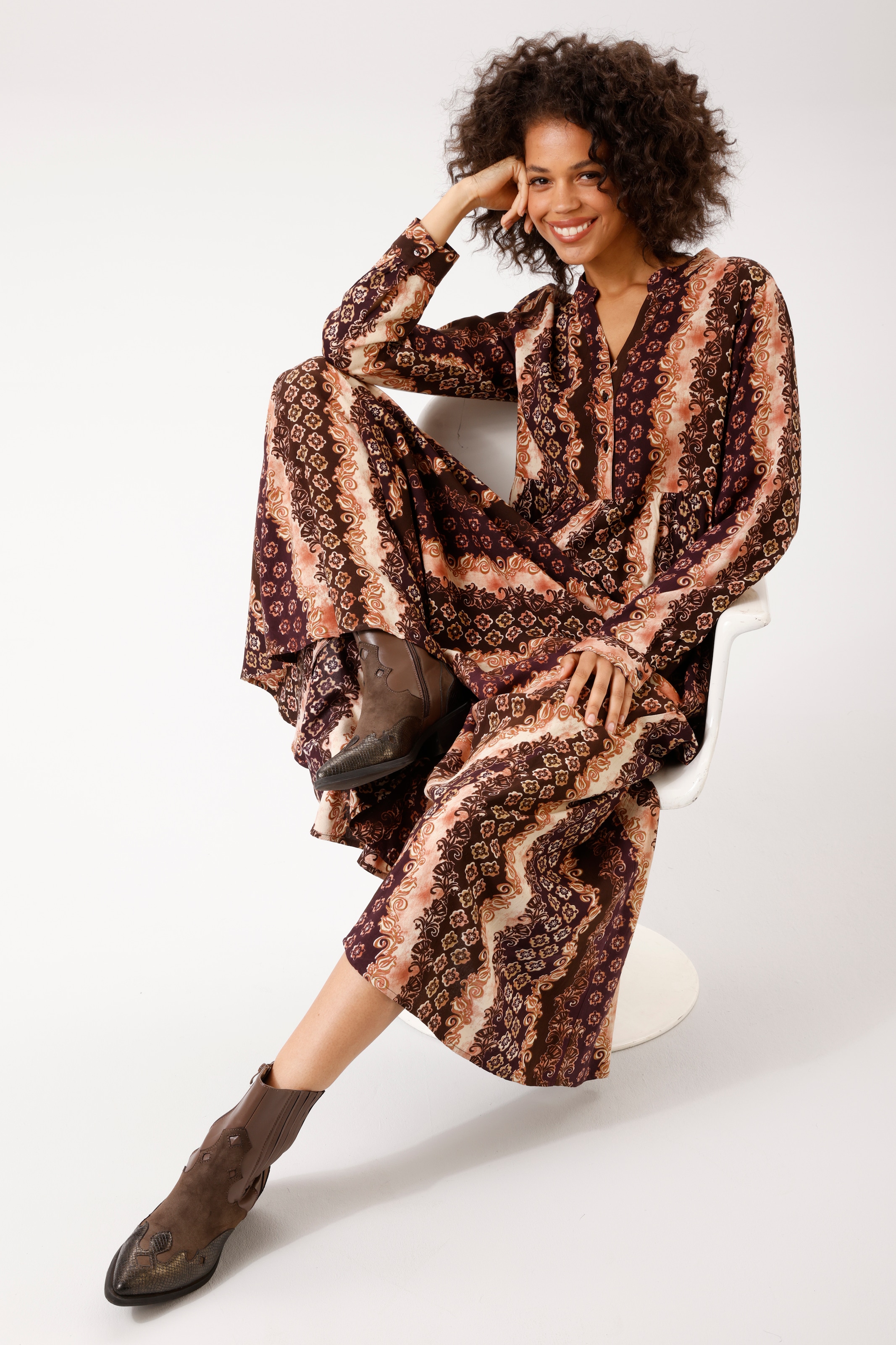 Aniston CASUAL Maxikleid im fantasievollen Muster-Mix - jedes Teil ein Unikat - NEUE KOLLEKTION