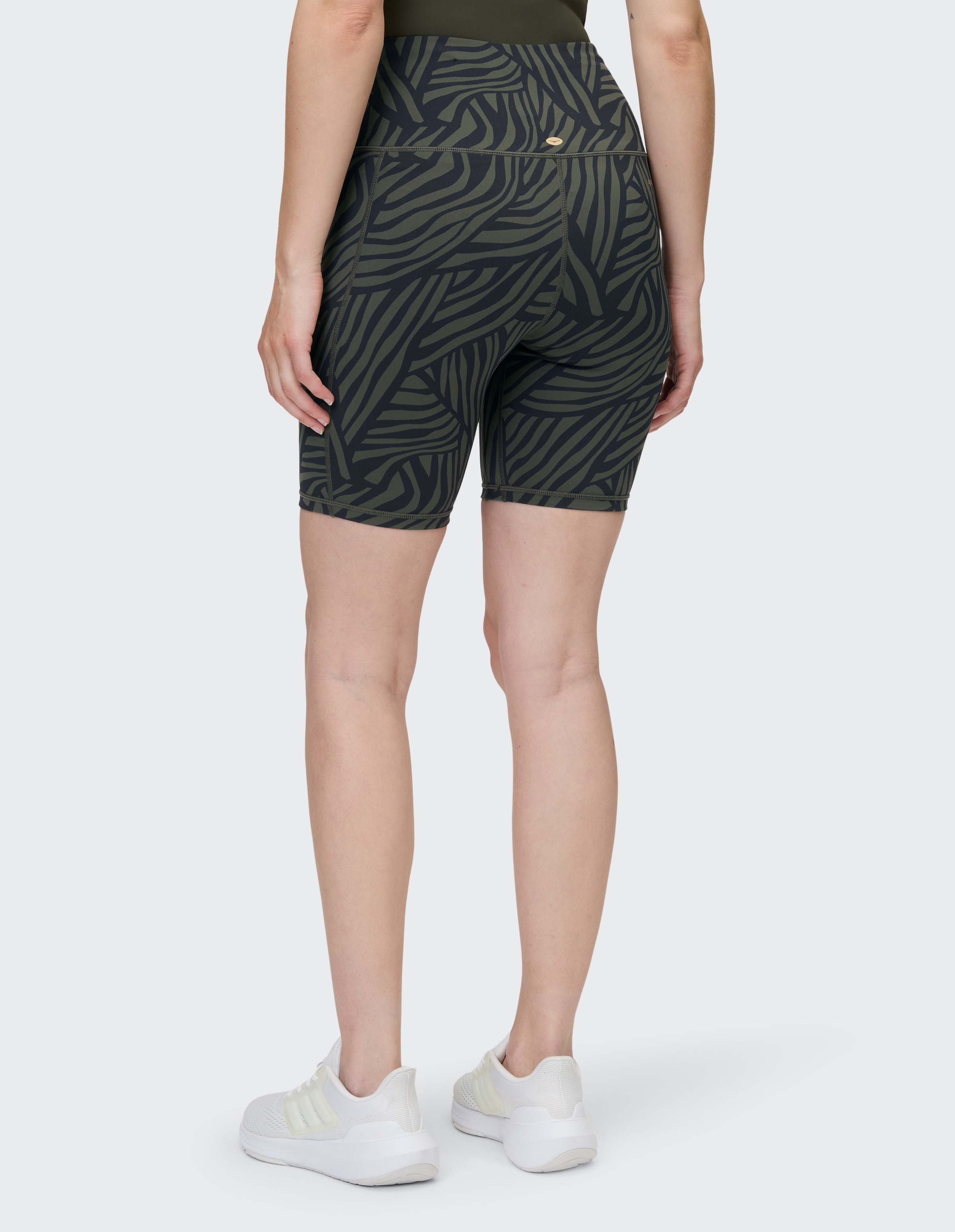 Venice Beach Trainingsshorts "CAMELIA" günstig online kaufen