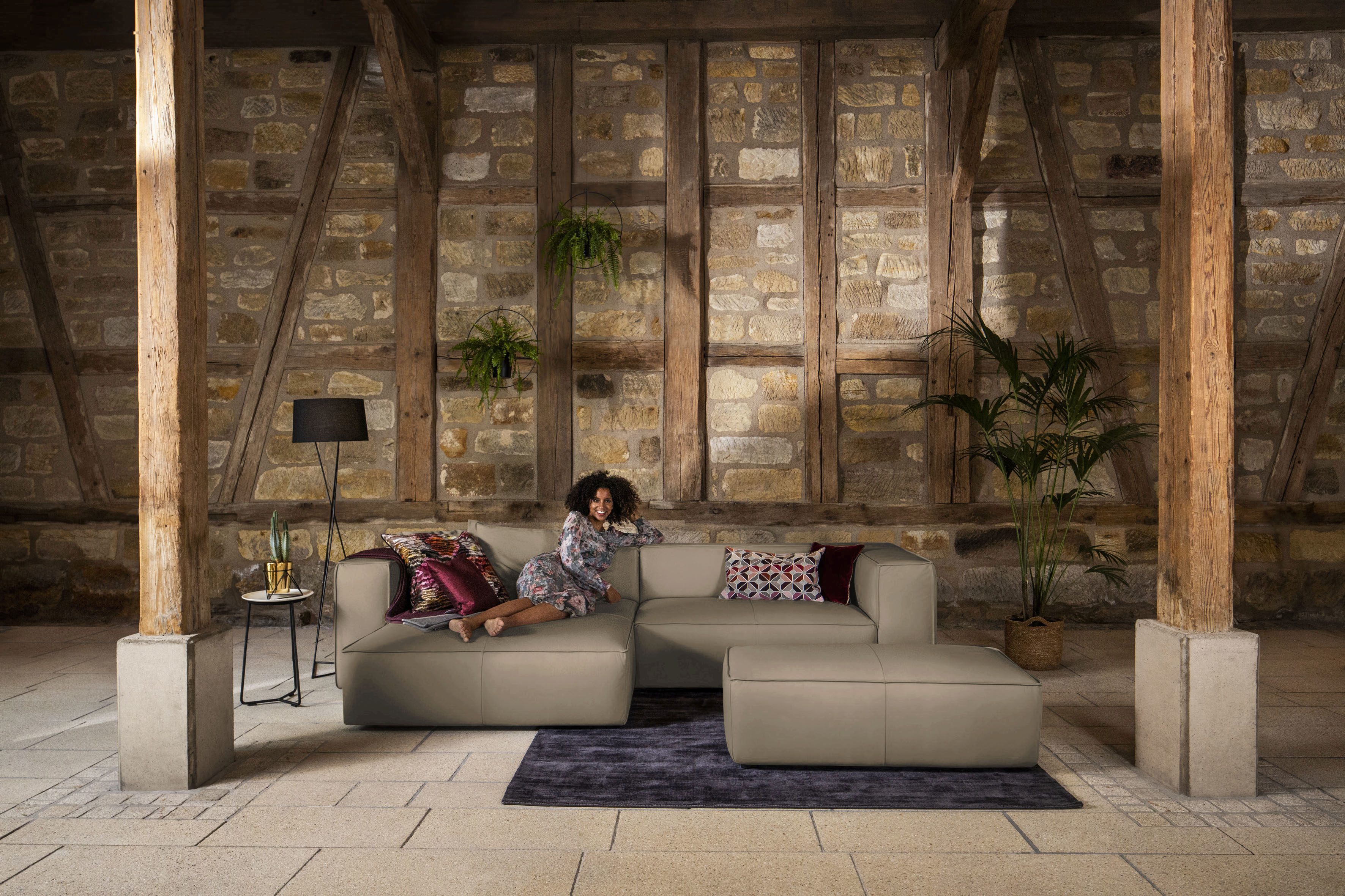 W.SCHILLIG Ecksofa "around-the-block Mega-Sofa & Hocker, viel Platz, Breite 300cm, L-Form" inklusive Hocker, mit eleganter Biese, mit Federkern