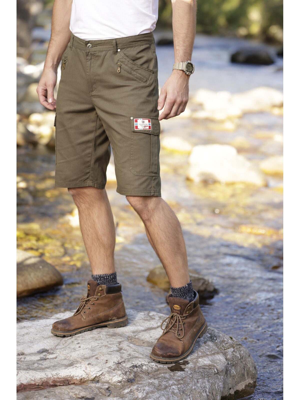 Jan Vanderstorm Heimeram Cargo Bermuda Shorts Olive 2