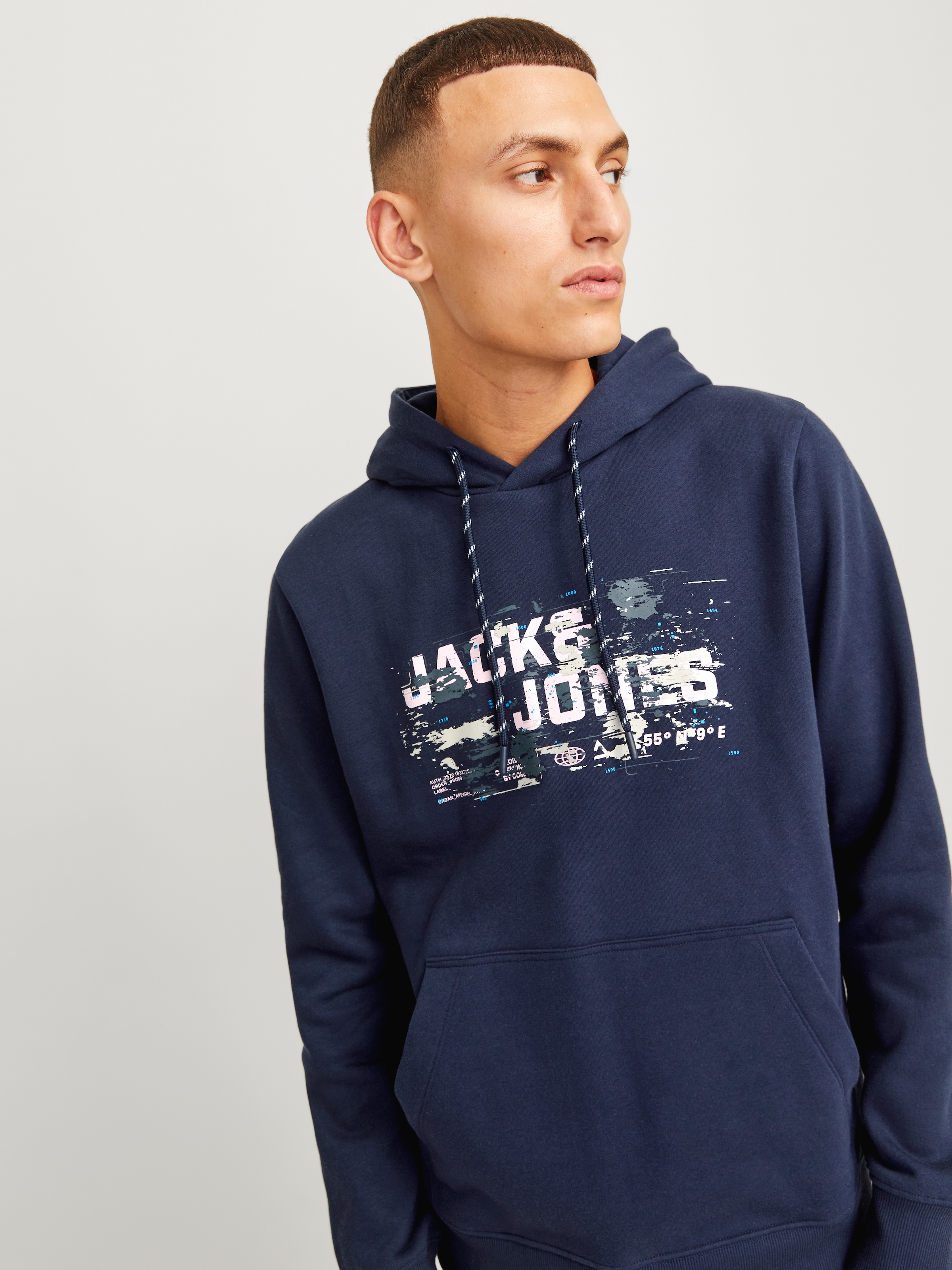 Jack & Jones Kapuzensweatshirt JCOOUTDOOR LOGO SWEAT HOOD SN günstig online kaufen