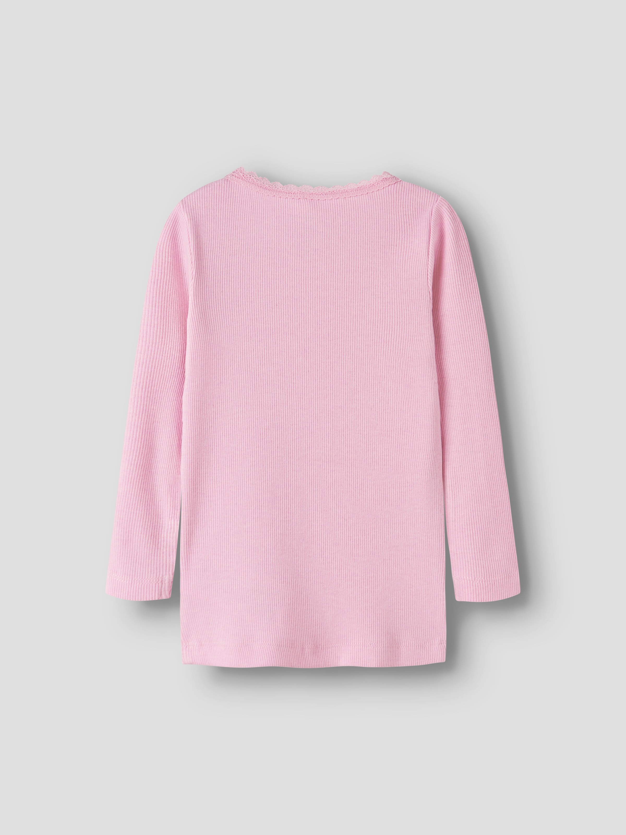 Name It Langarmshirt »NMFKAB LS TOP NOOS«, in Feinripp und mit süßer Spitzenkante am Ausschnitt