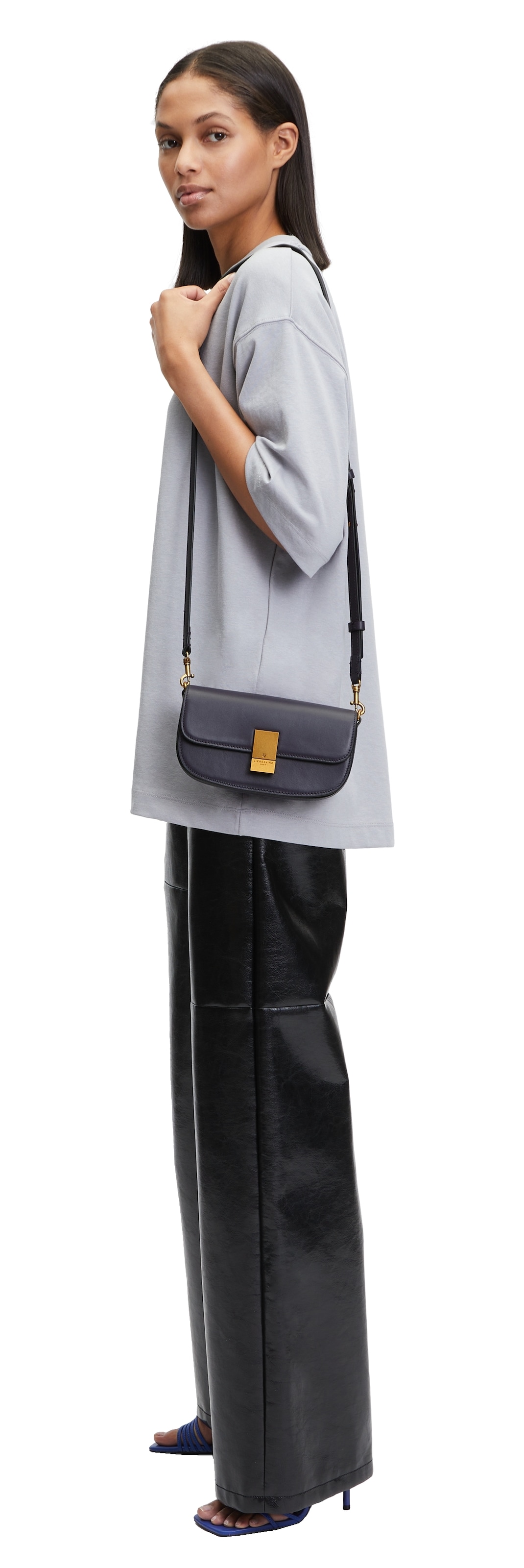 Liebeskind Berlin Mini Bag »VIKTORIA TM EMPIRE Crossbody XS«, Zertifiziert nach Leather Working Group