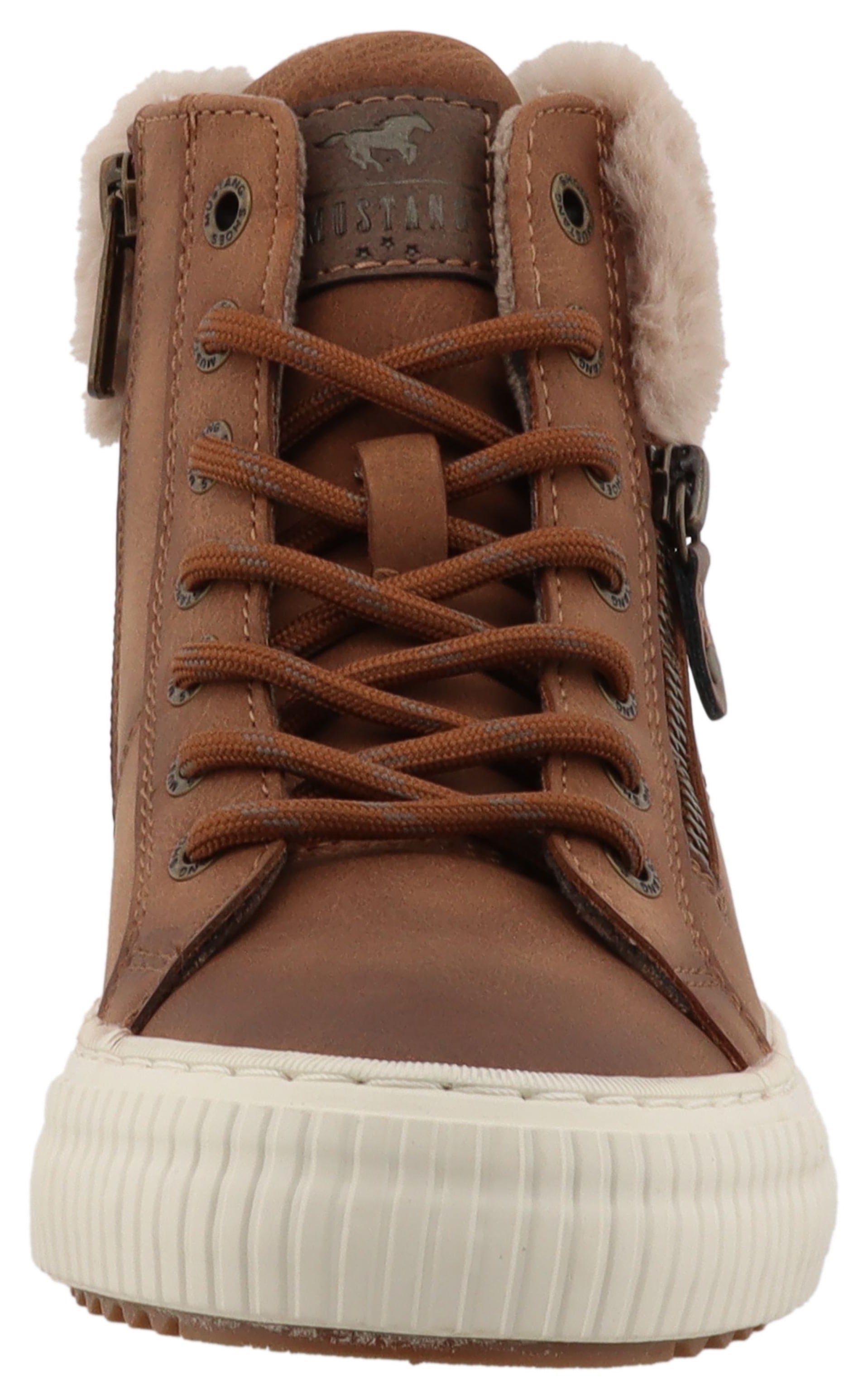 Mustang Shoes Winterboots »Kalua«  Plateausneaker, Winterboots mit Reißverschluss