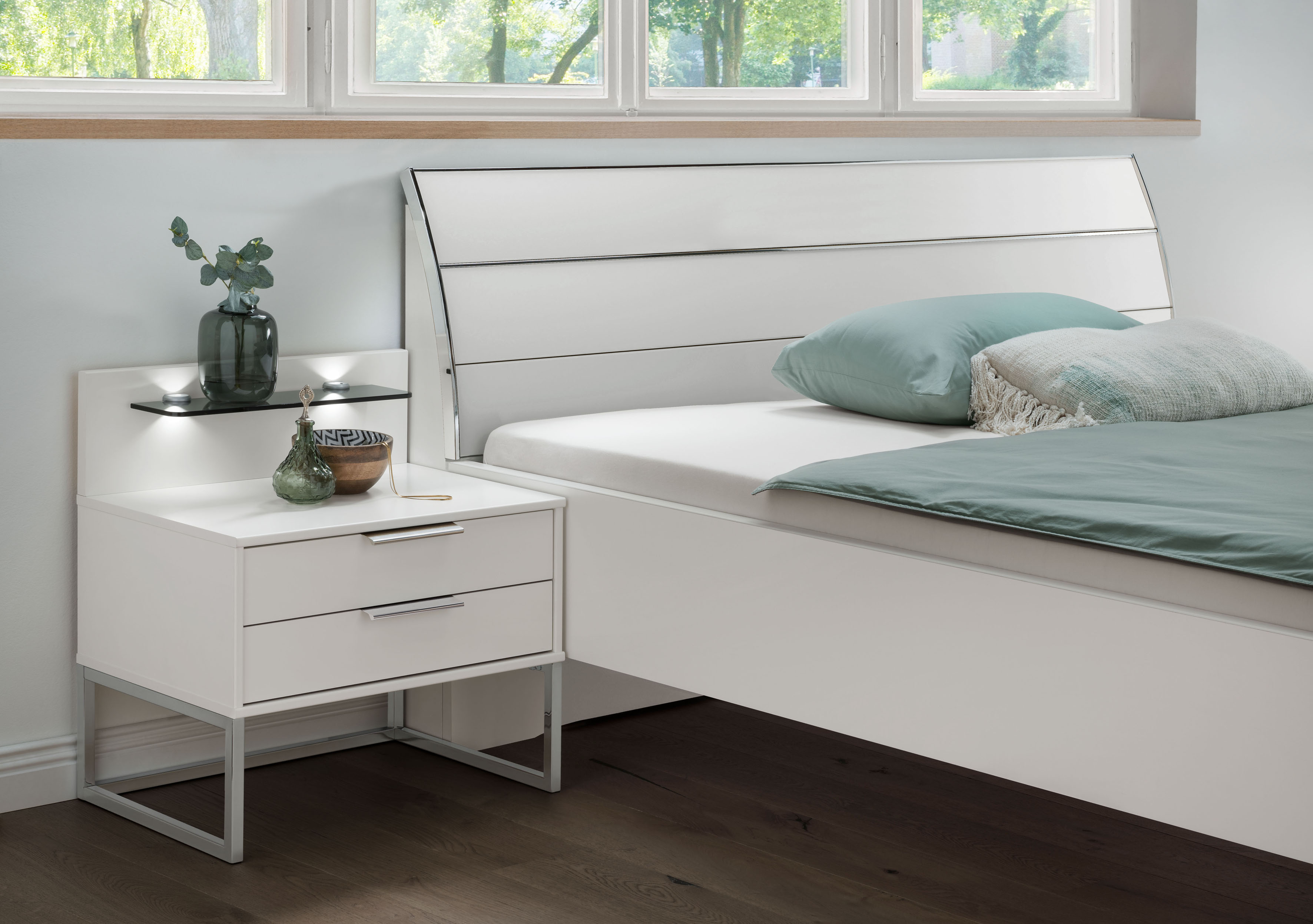Thumbnail - WIEMANN Futonbett "Monaco, 4-fache Liegehöhenverstellung", mit stilvollem Holzkopfteil, Made in Germany