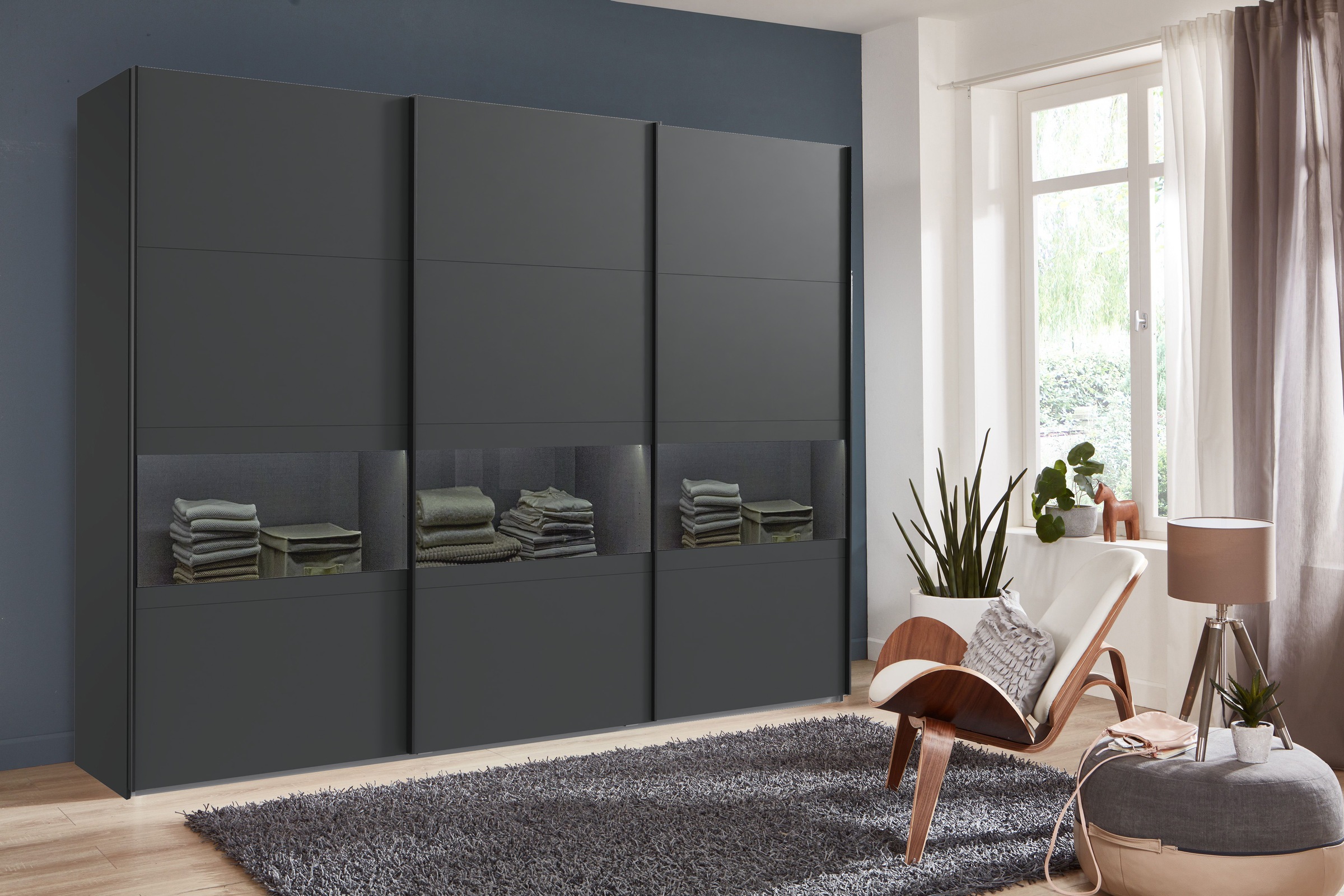 Wimex Schwebetürenschrank »Easy Plus, Kleiderschrank Made in Germany«, mit Glaseinsatz/ Rauchglas, viele Breiten zur Auswahl, schwarze Griffe