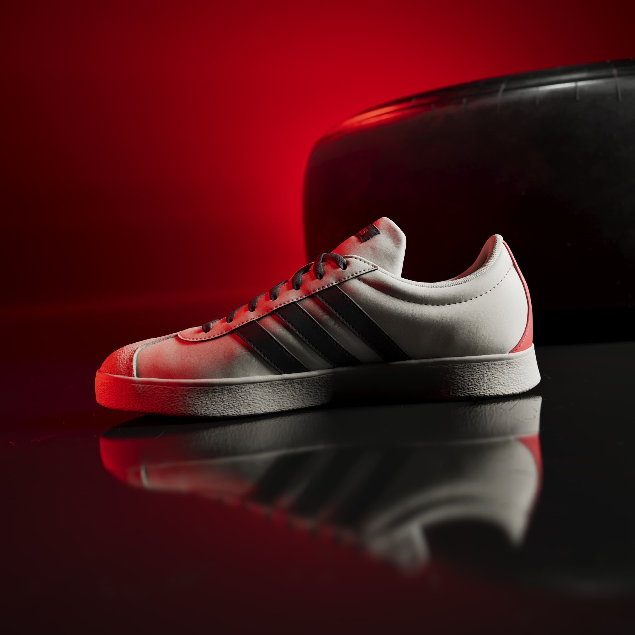 adidas Performance Sneaker »VL COURT AUDI REVOLUT F1 TEAM«  AUDI F1 Motorsport