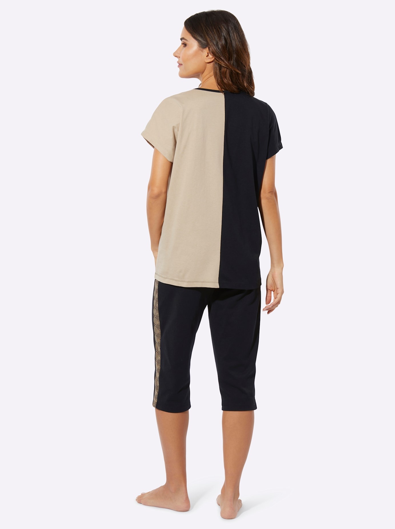 Thumbnail - Schlafanzug