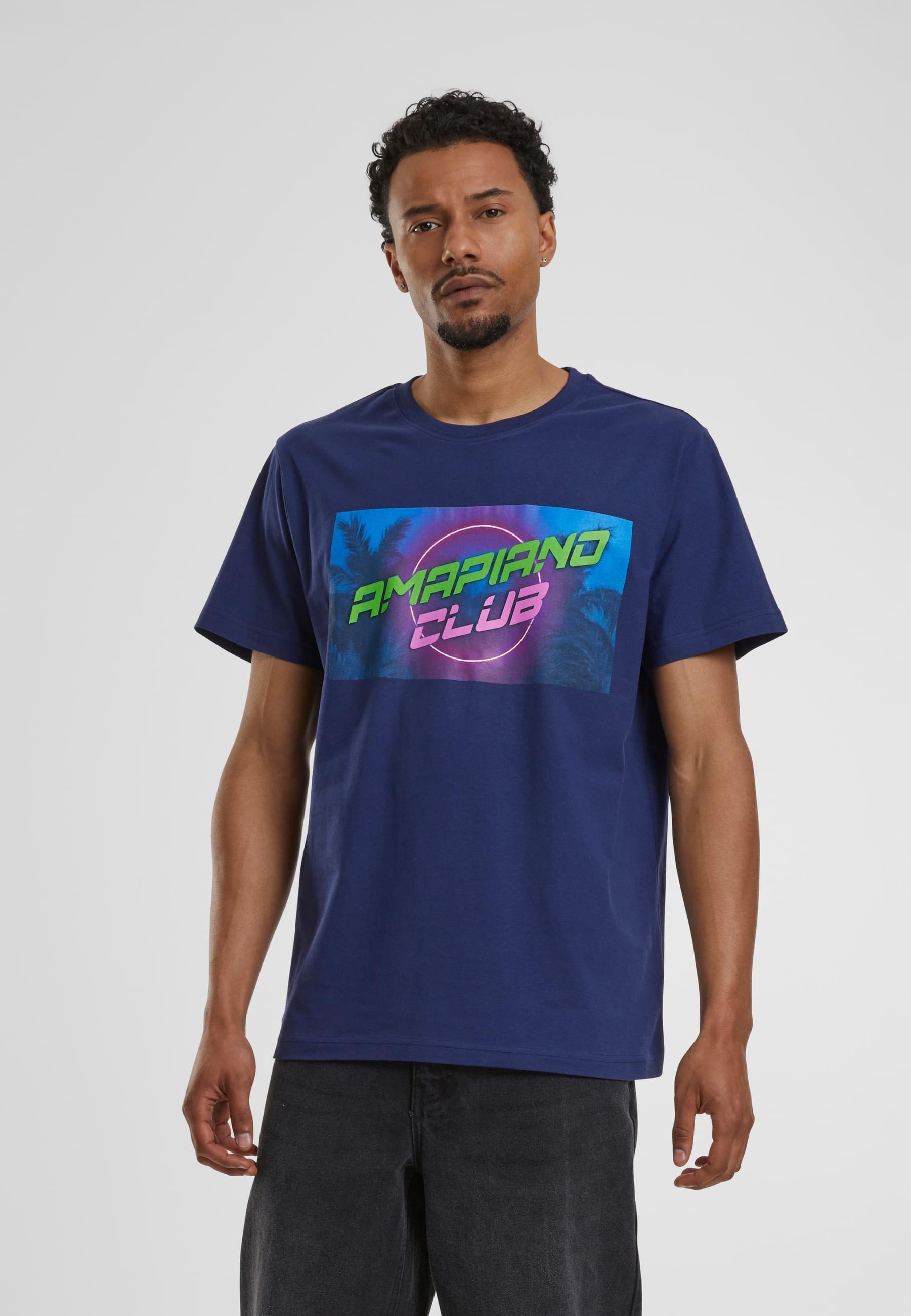 MisterTee T-Shirt »MisterTee Herren Amapiano Club Tee«, (1 tlg.)