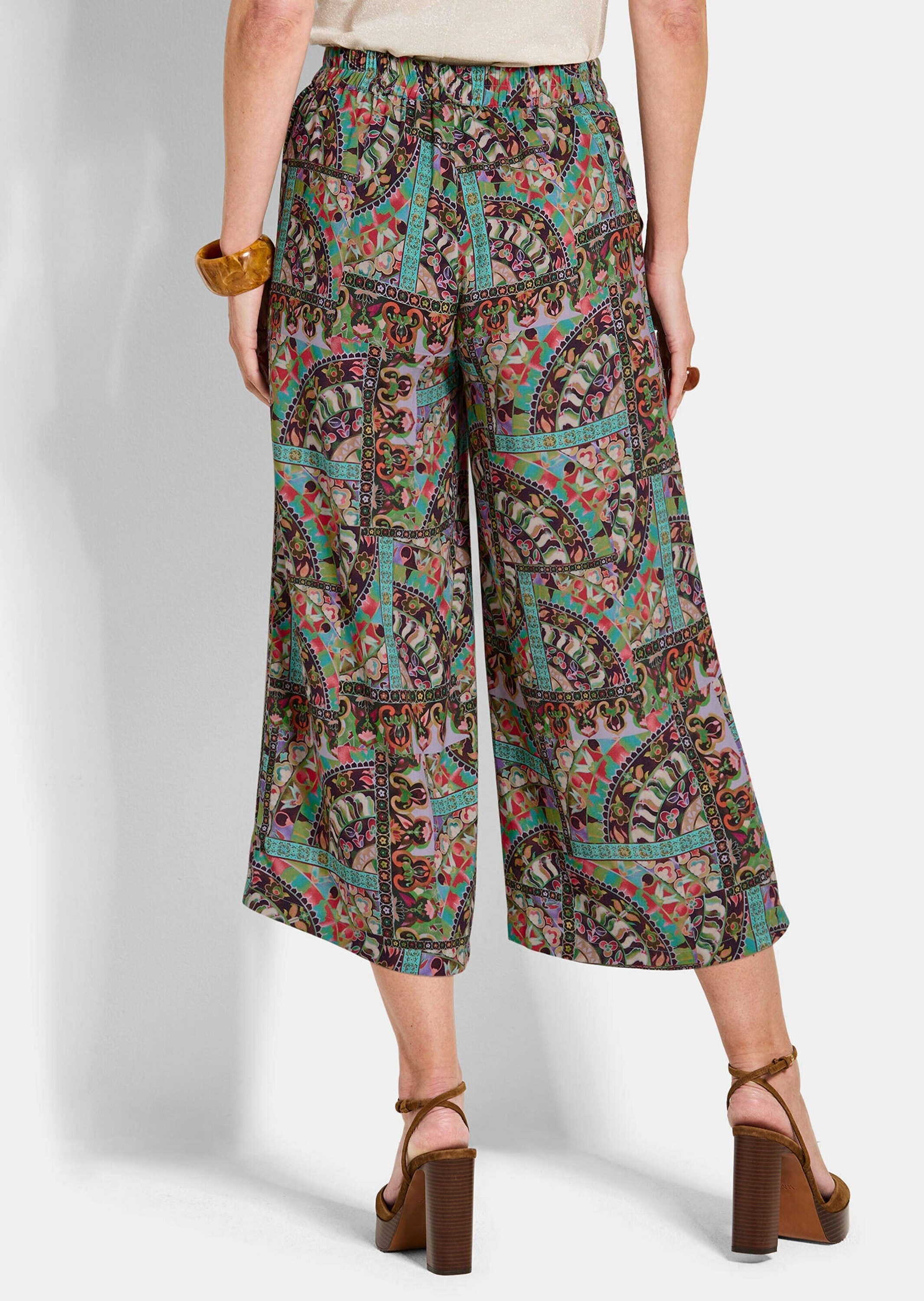 GOLDNER Schlupfhose »Weite Hose VERA mit Patch-Print«