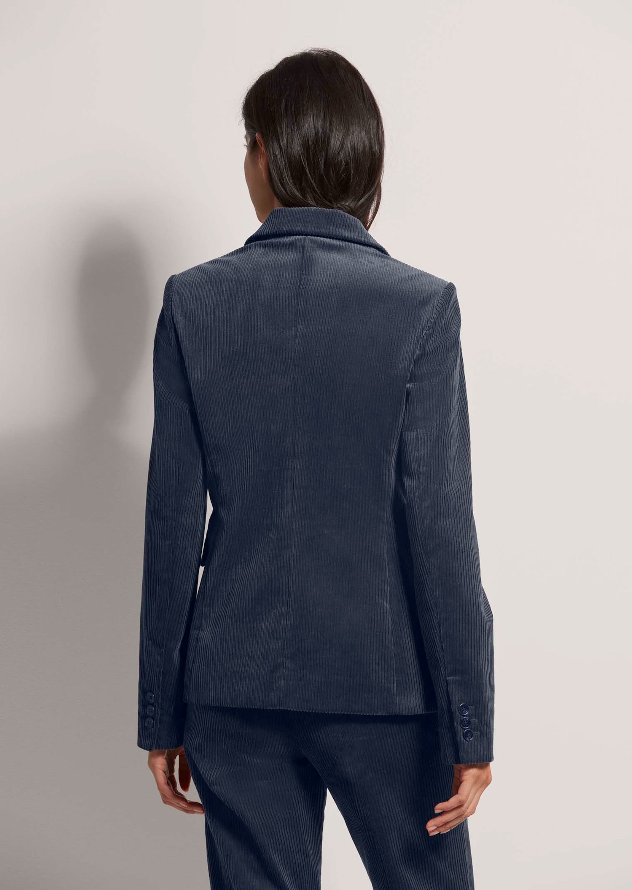 MADELEINE Jerseyblazer »Cordblazer Klassischer Cordblazer mit Reverskragen« Cord