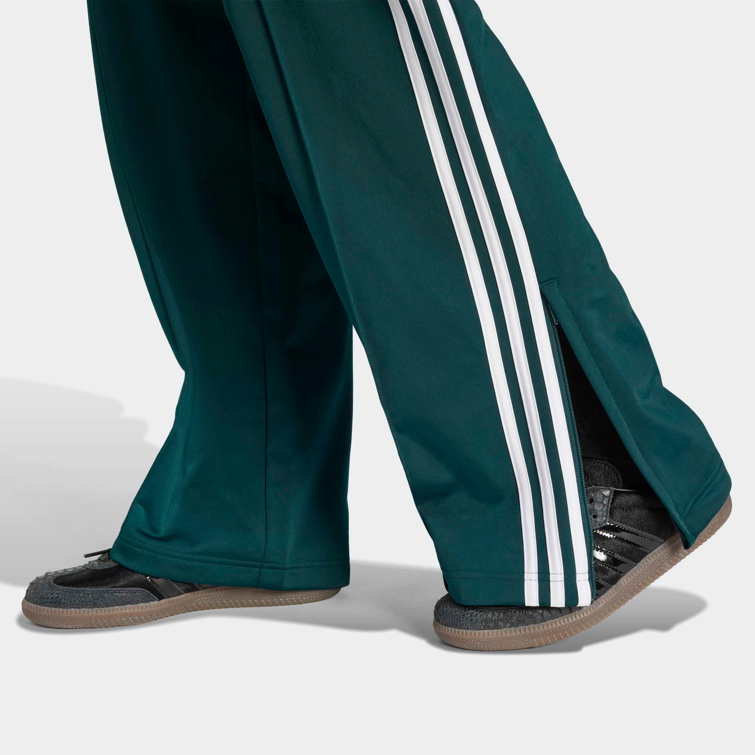 adidas Originals Sporthose »FIREBIRD LOOSE«  Firebird Loose Sporthose, lässig geschnitten