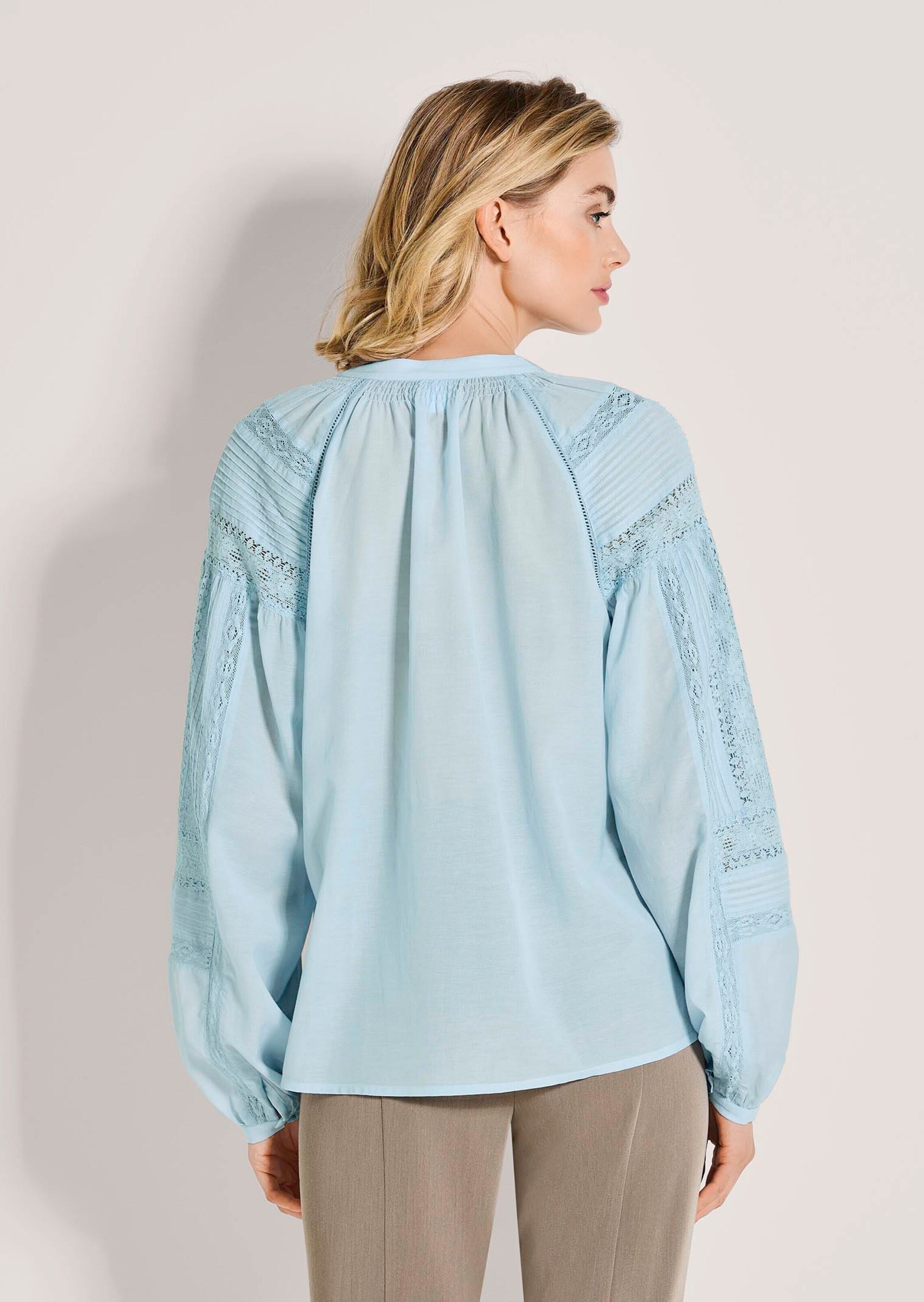 MADELEINE Langarmbluse »Blusenshirt Sommertunika mit Spitzendetails« Feine Spitzenapplikation