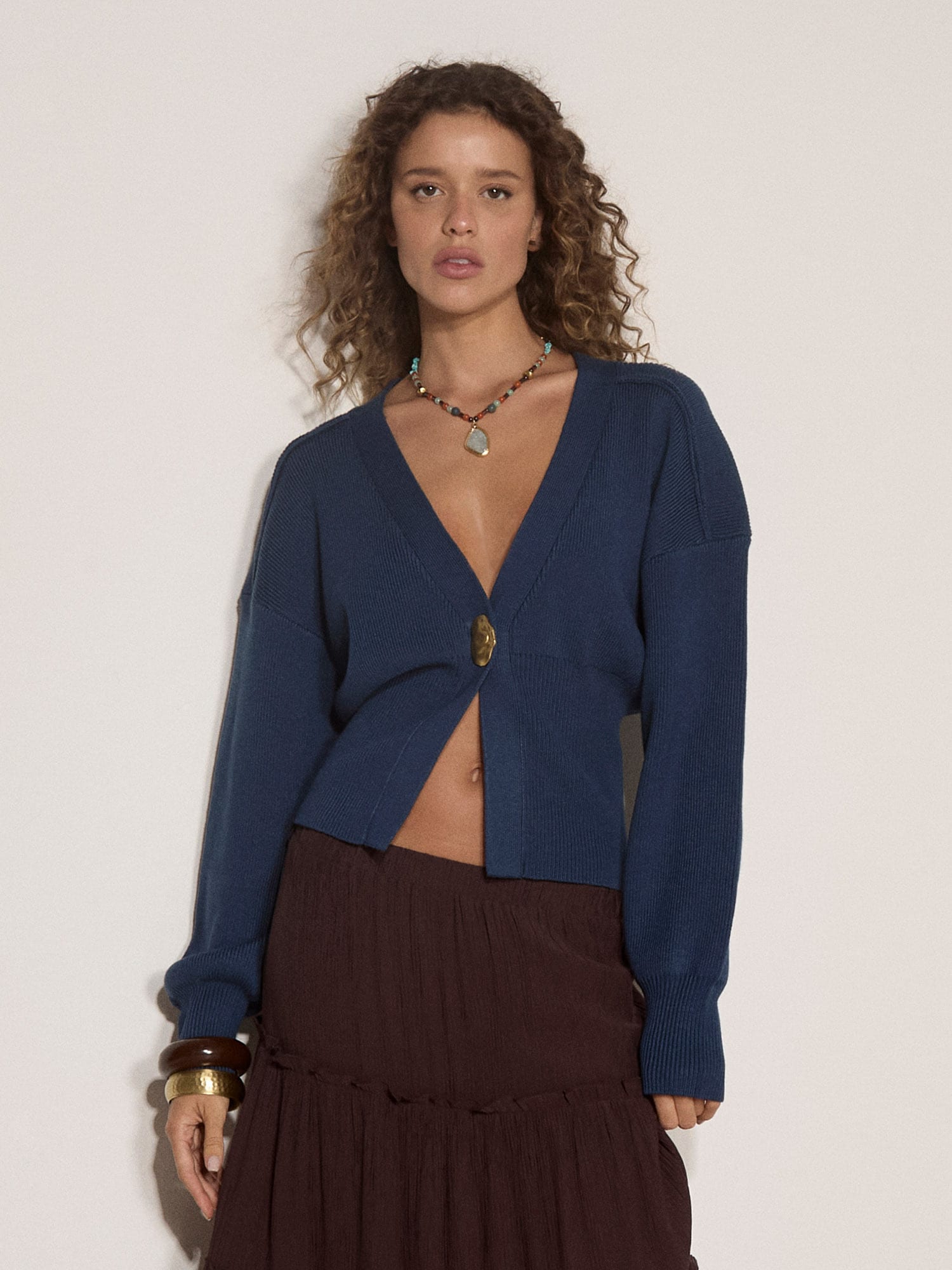 Apricot Cardigan "Cardigan aus geripptem Strick" mit dekorativem Knopf