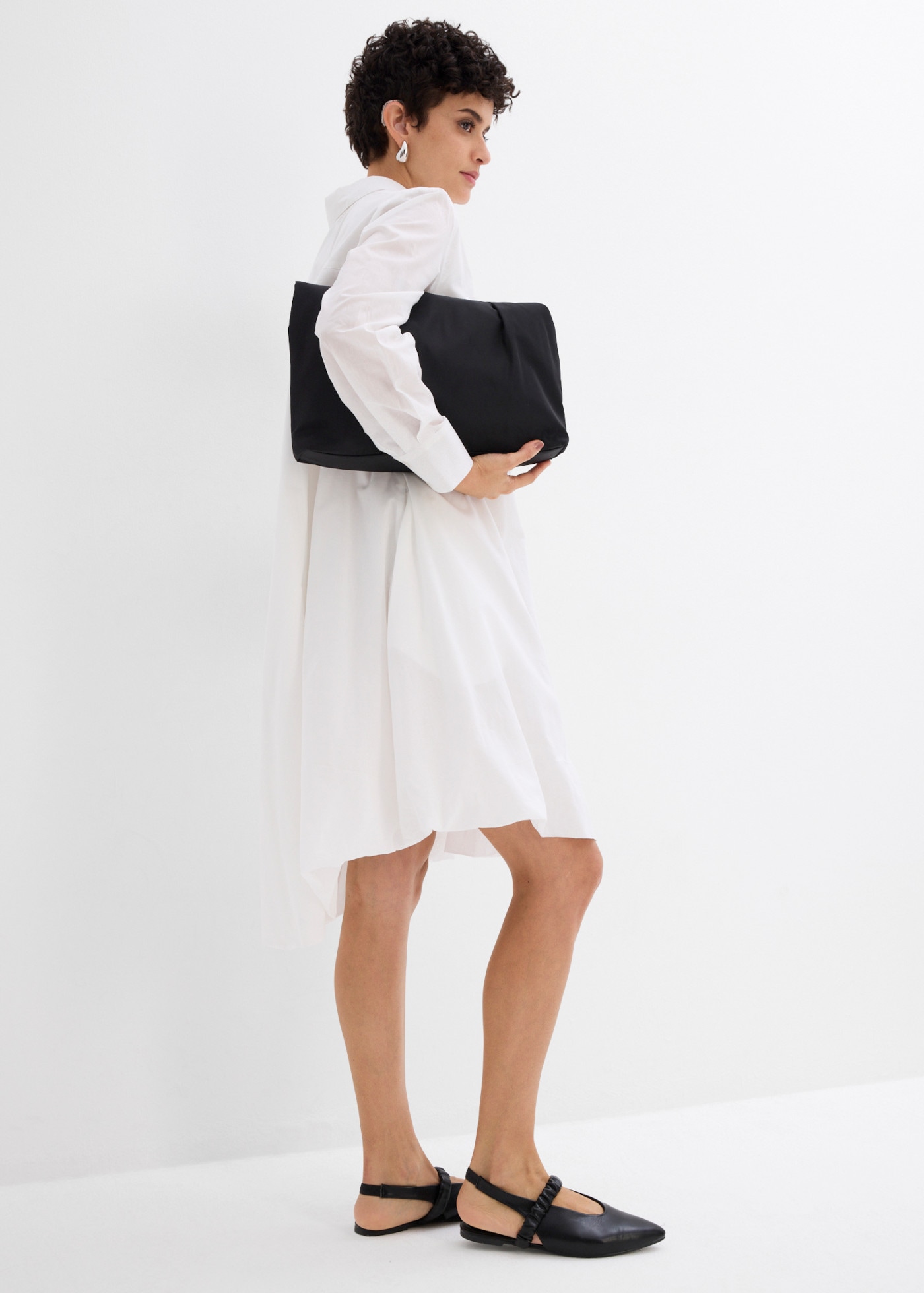 bonprix Hemdblusenkleid Oversize-Passform, mit Hemdblusenkragen