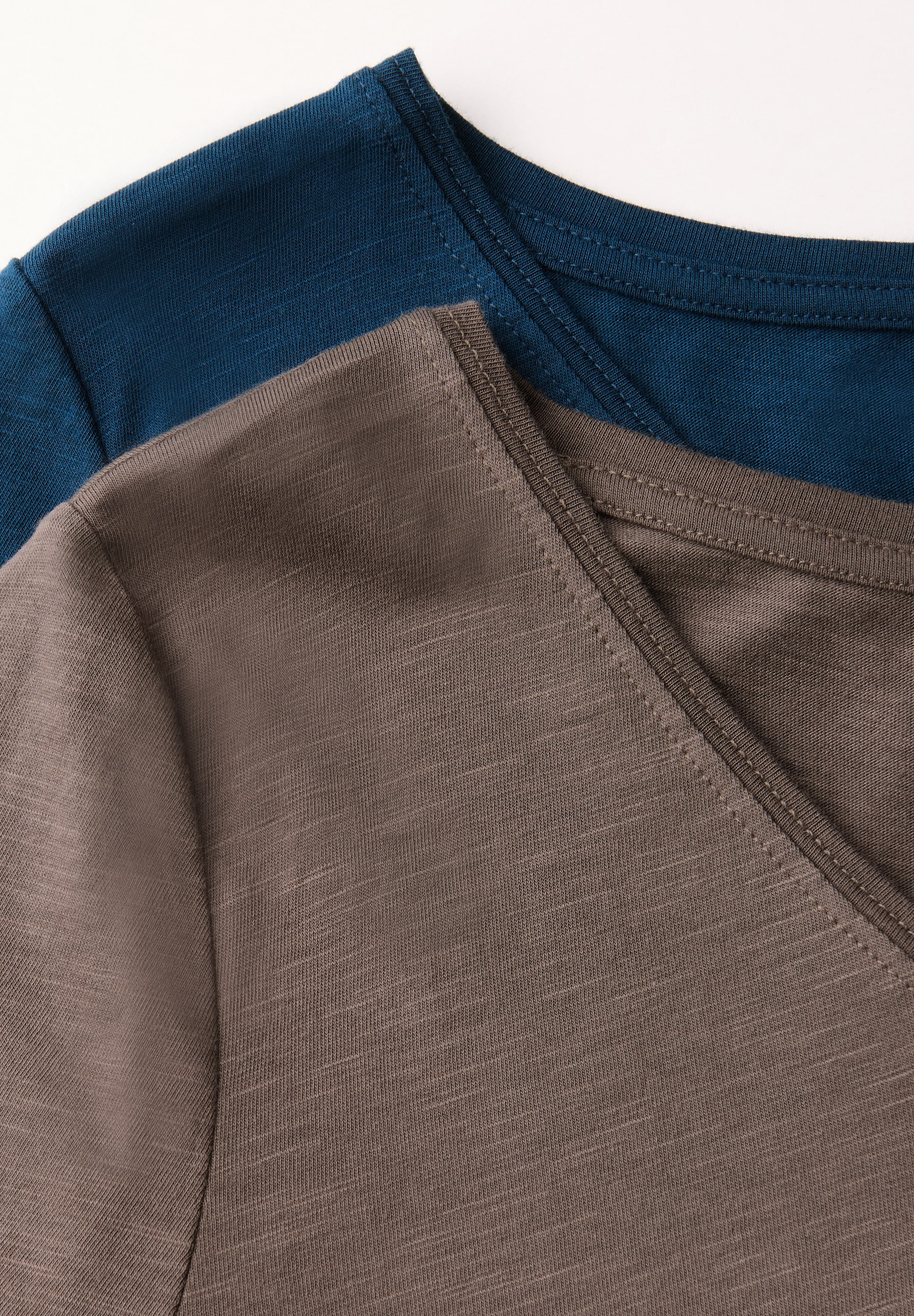 STREET ONE V-Shirt, im soften Baumwoll-Mix