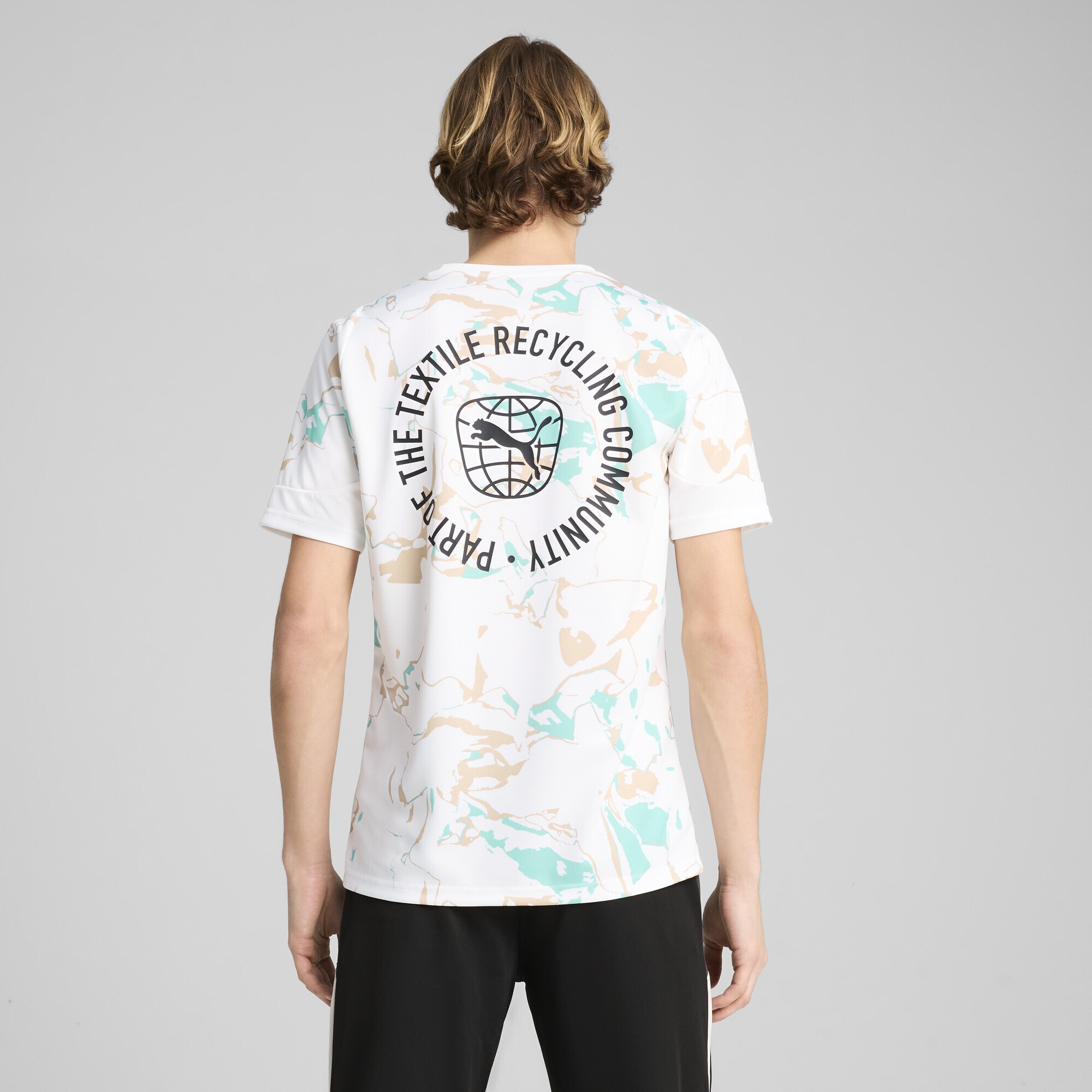 PUMA Trainingsshirt »IndividualEARTH DAY Fußballtrikot Herren«
