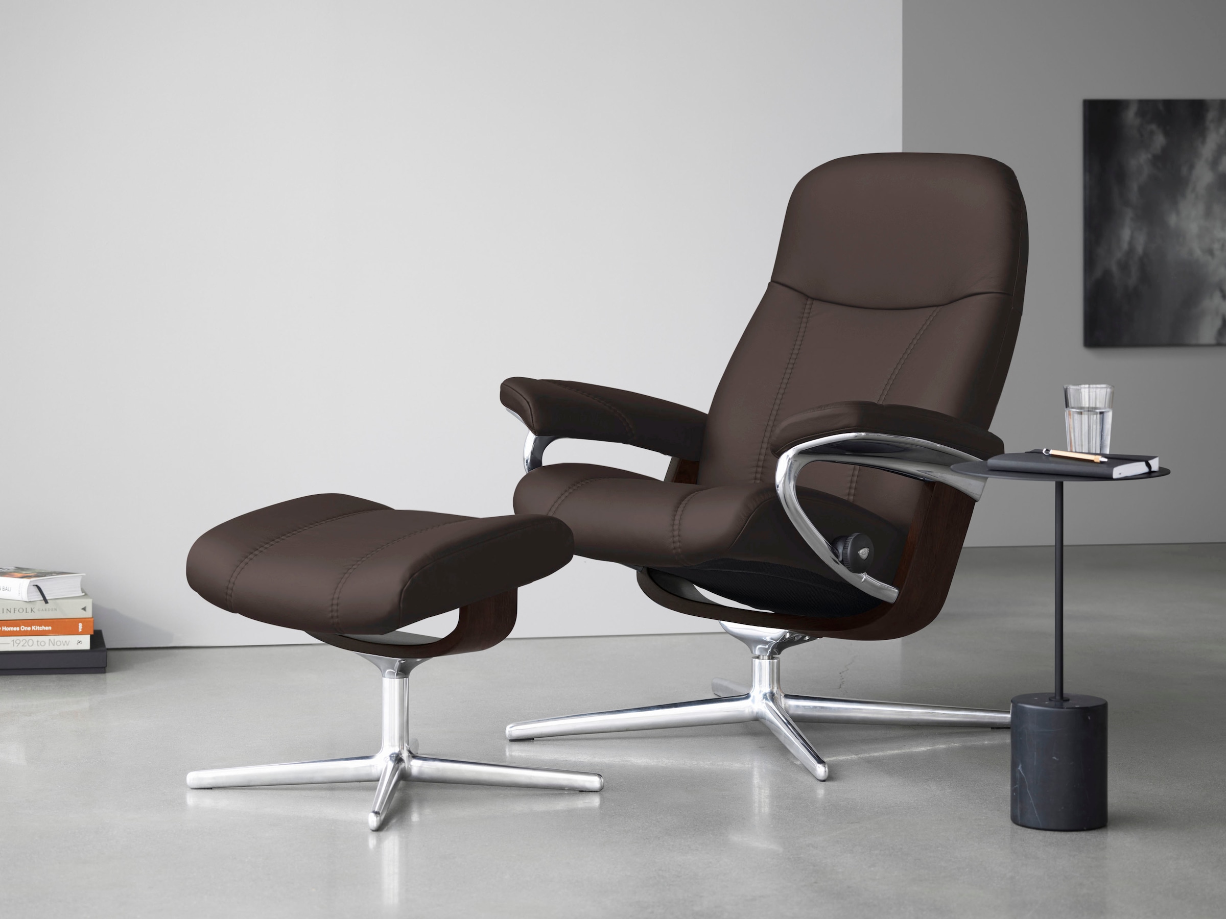 Stressless Relaxsessel "Consul" mit Cross Base, Größe S, M & L, Holzakzent Braun
